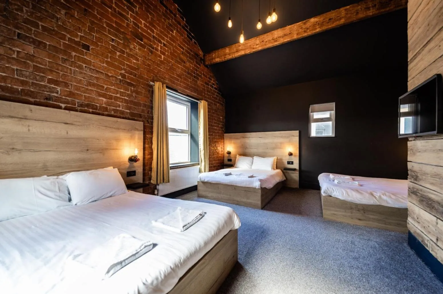 Bedroom, Bed in The Loft Sasco Apartments