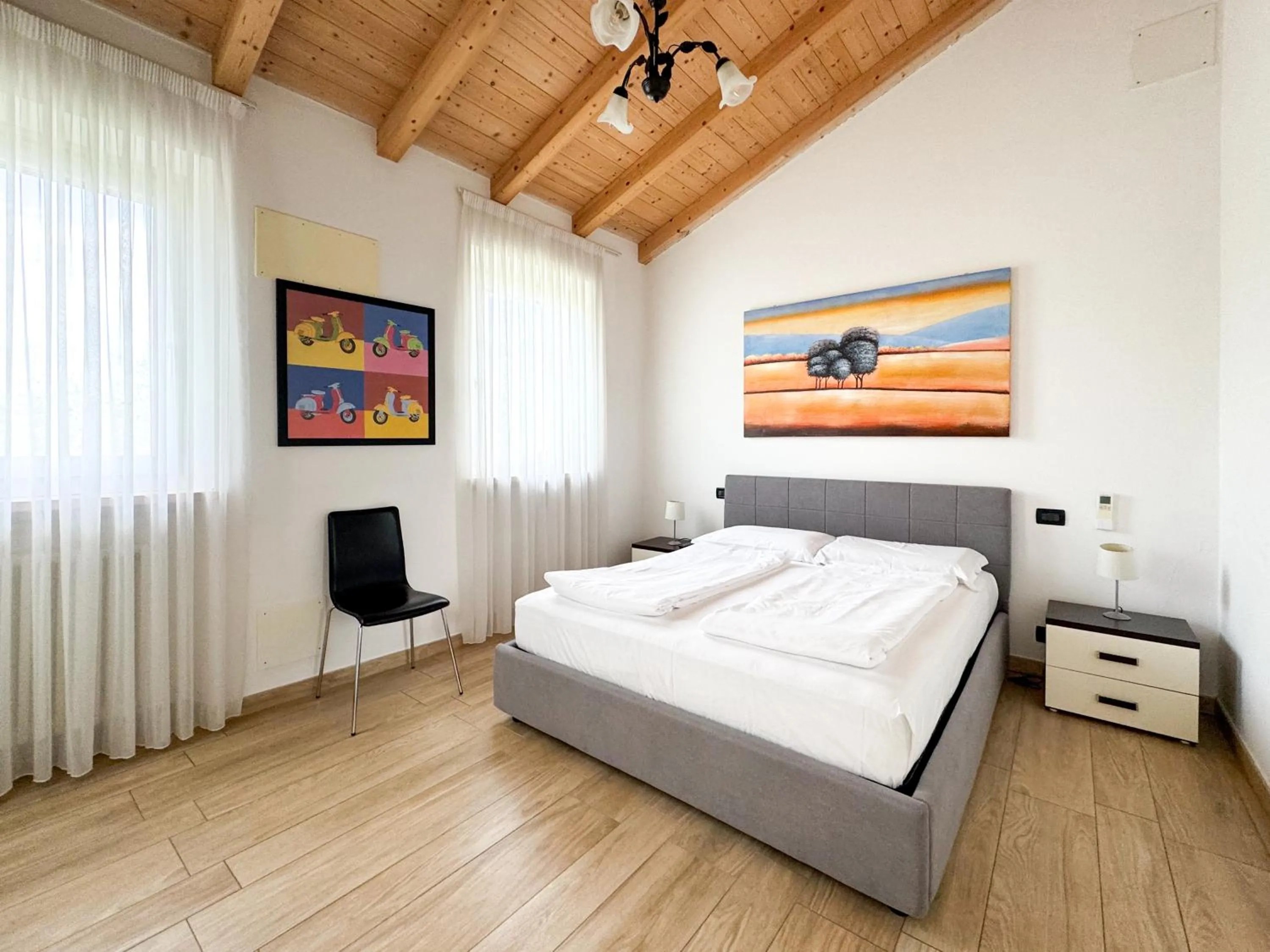 Bed in Apartments Colombara Bardolino