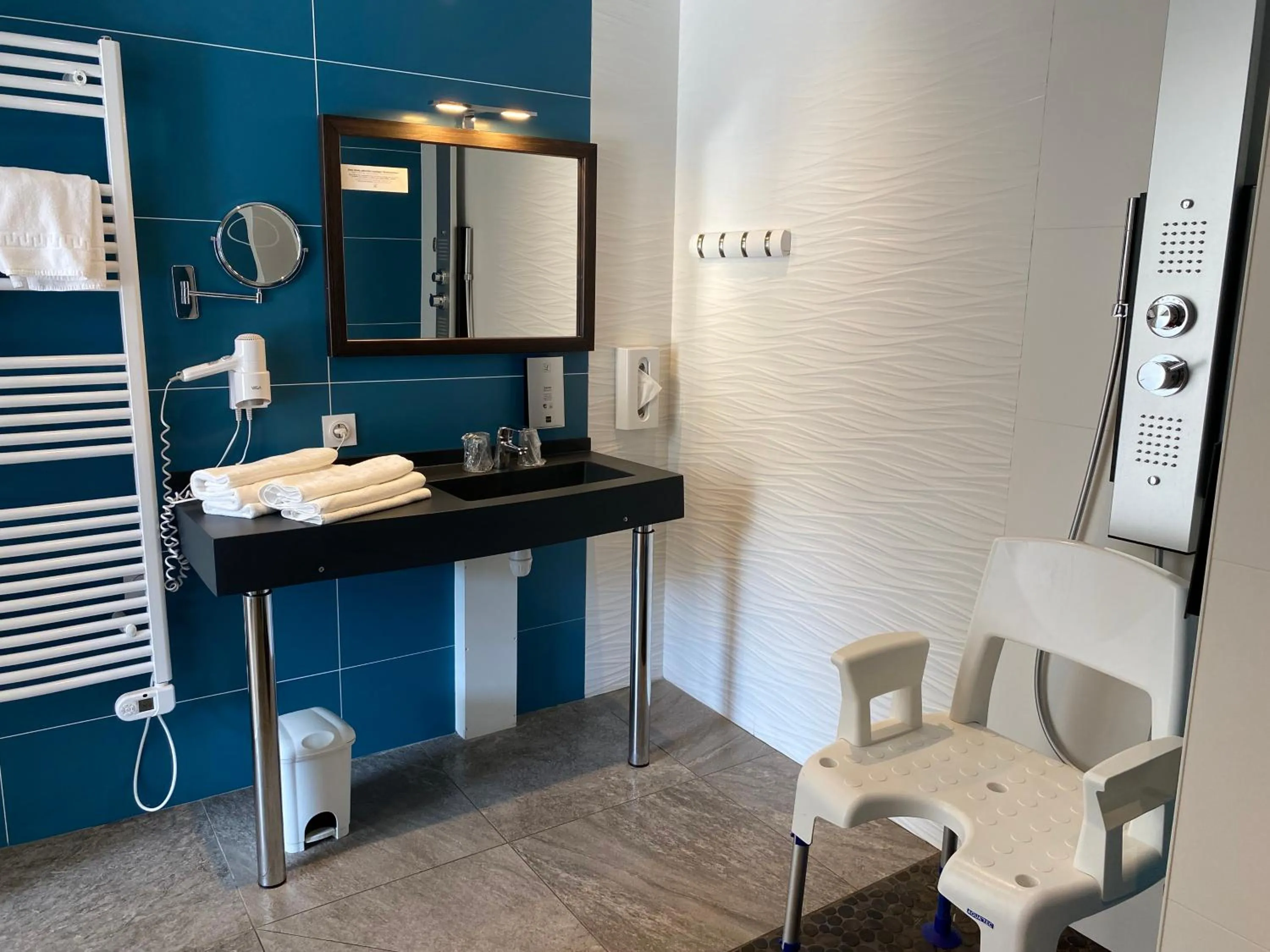 Les Vagues Hôtel Restaurant