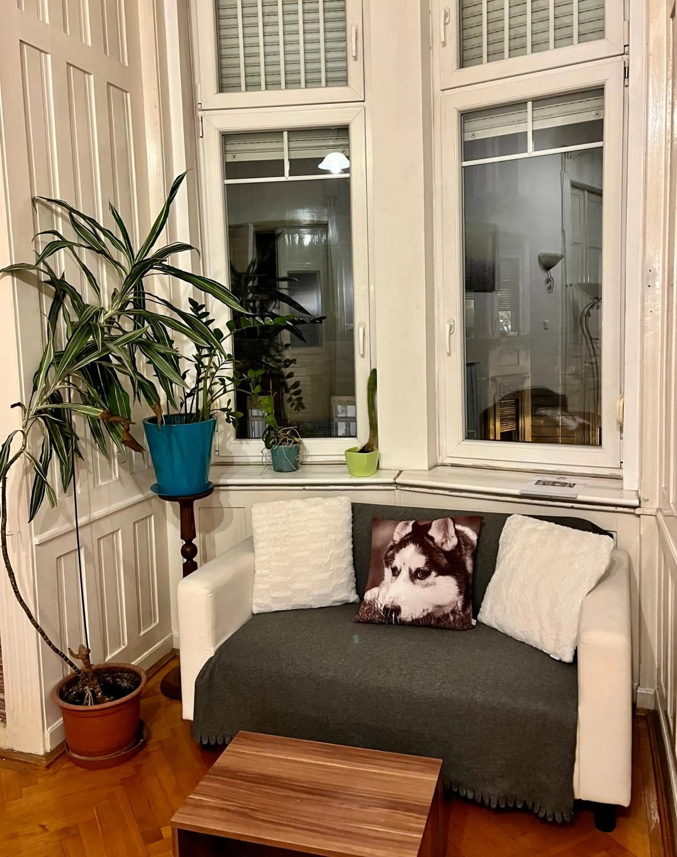 Seating area in Zen Hostel by Central Market