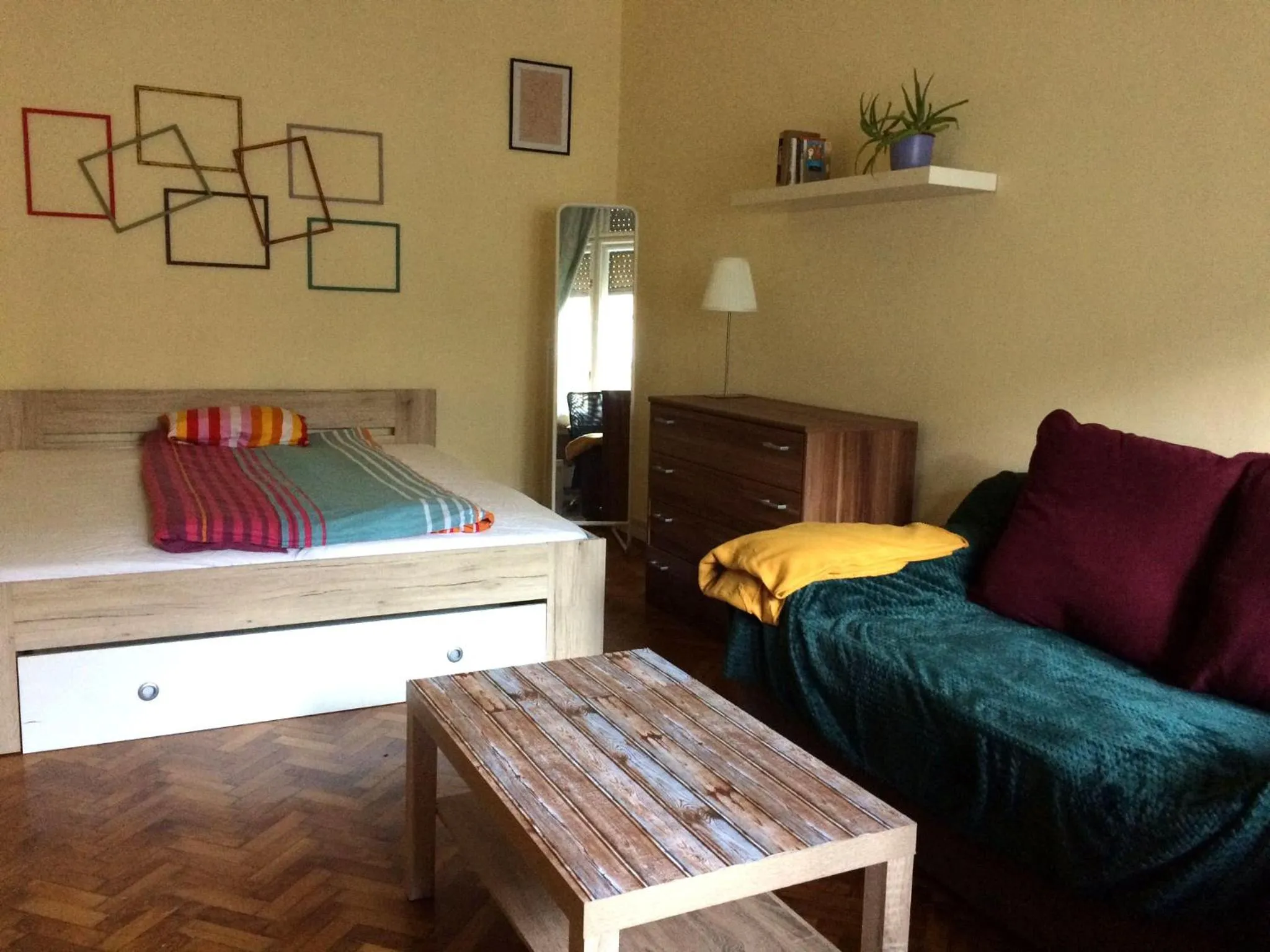 Bedroom in Zen Hostel by Central Market