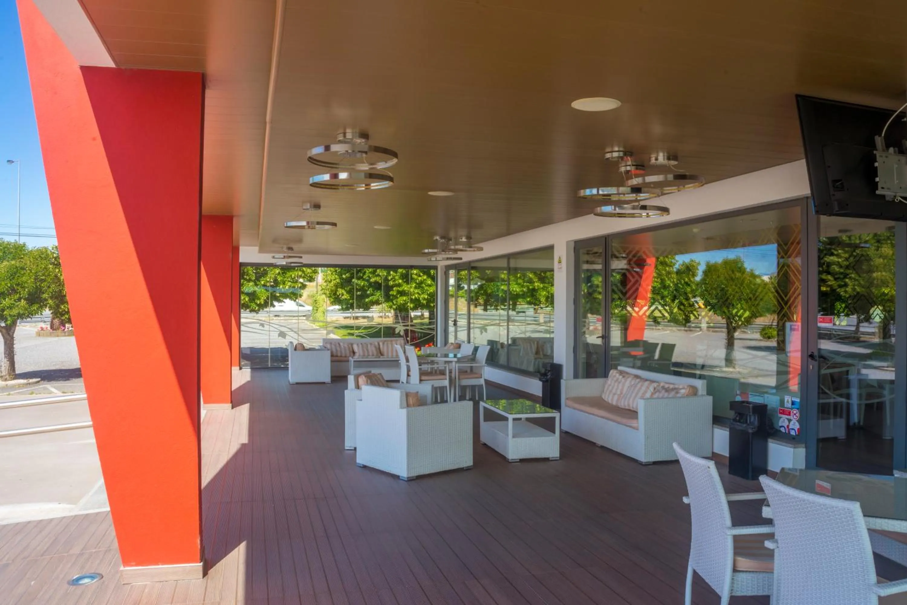 Facade/entrance in Terrace Serra Hotel