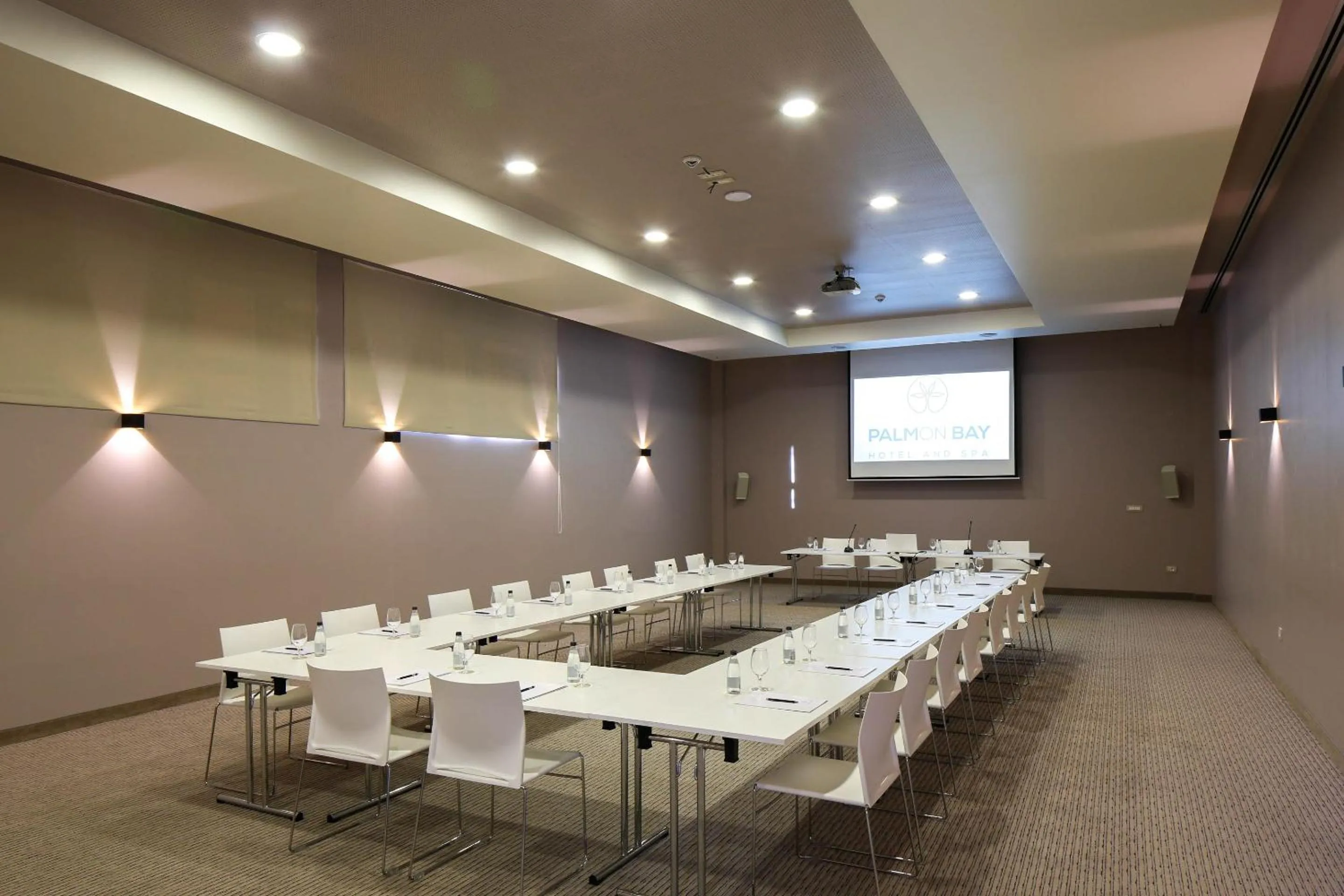 Meeting/conference room in Palmon Bay Hotel & Spa