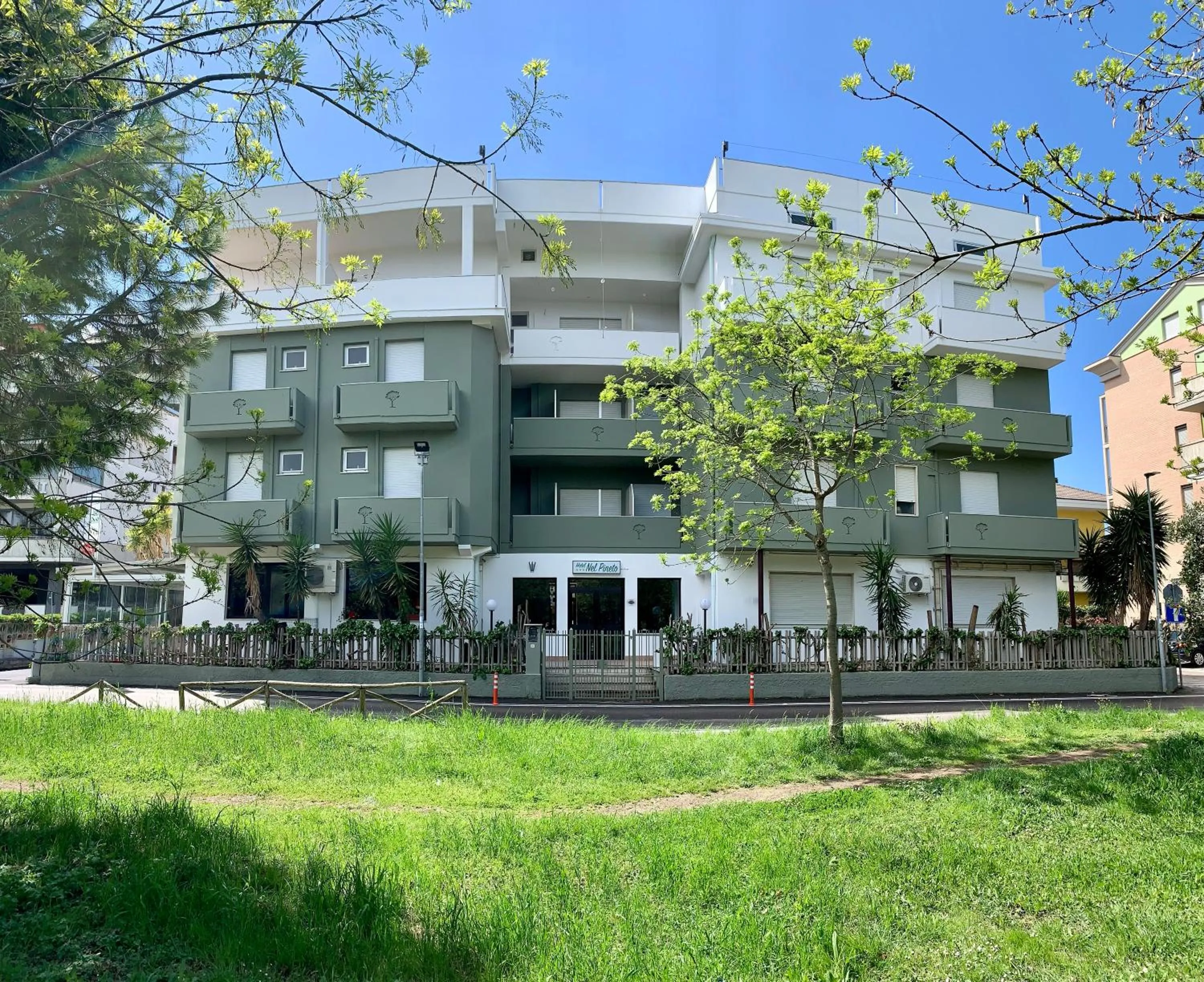 Hotel Nel Pineto