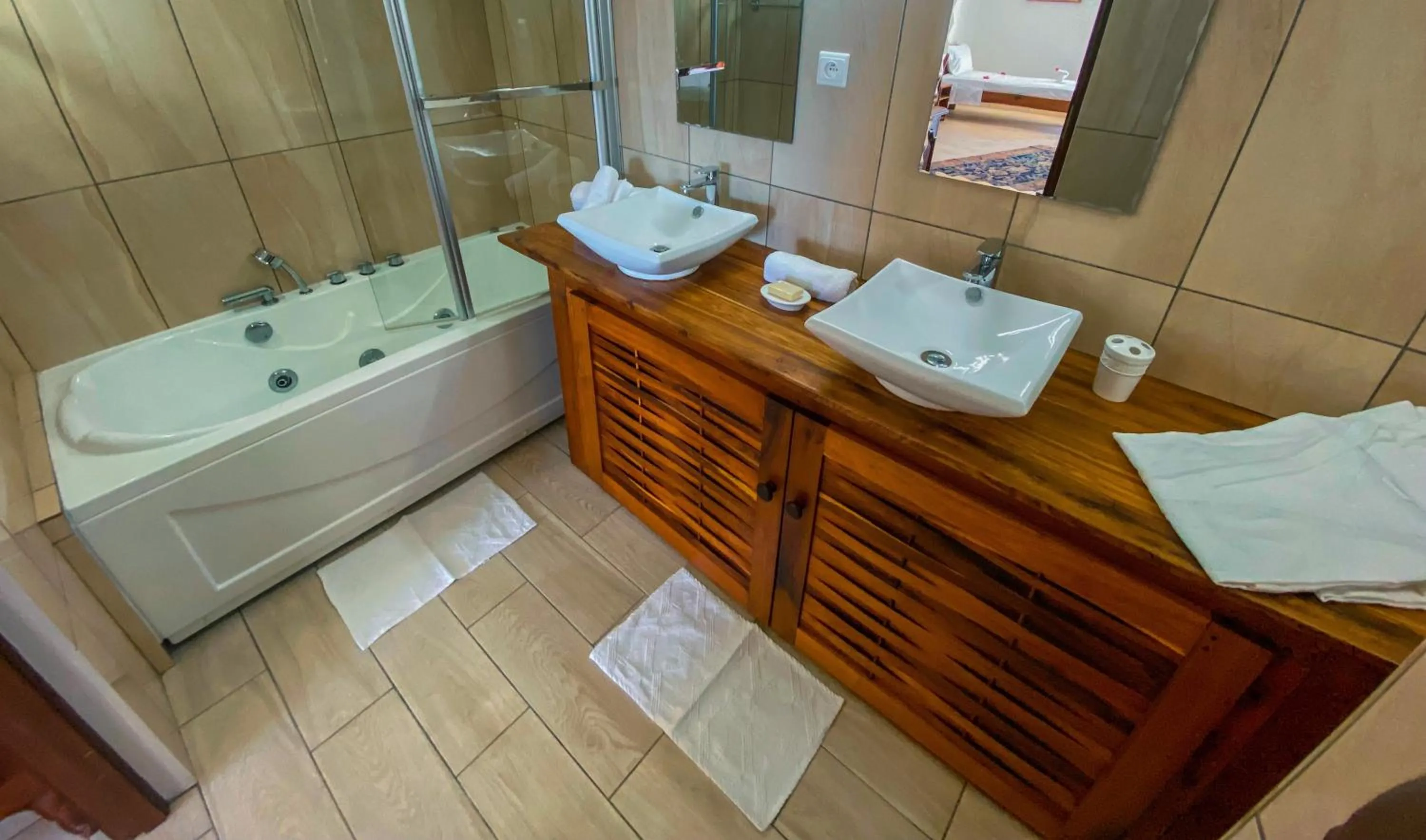 Bathroom in Orangea Beach Resort