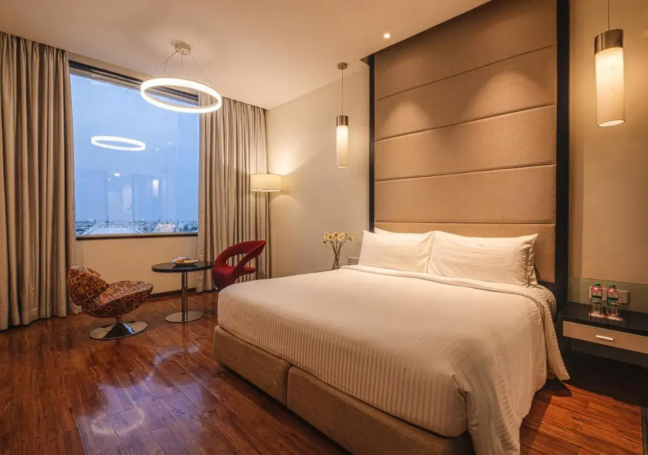 Deluxe Double Room With 10% off on Food & Soft Beverage - single occupancy in E Hotel Deluxe Double Room With 10% off on Food & Soft Beverage - single occupancy in E Hotel