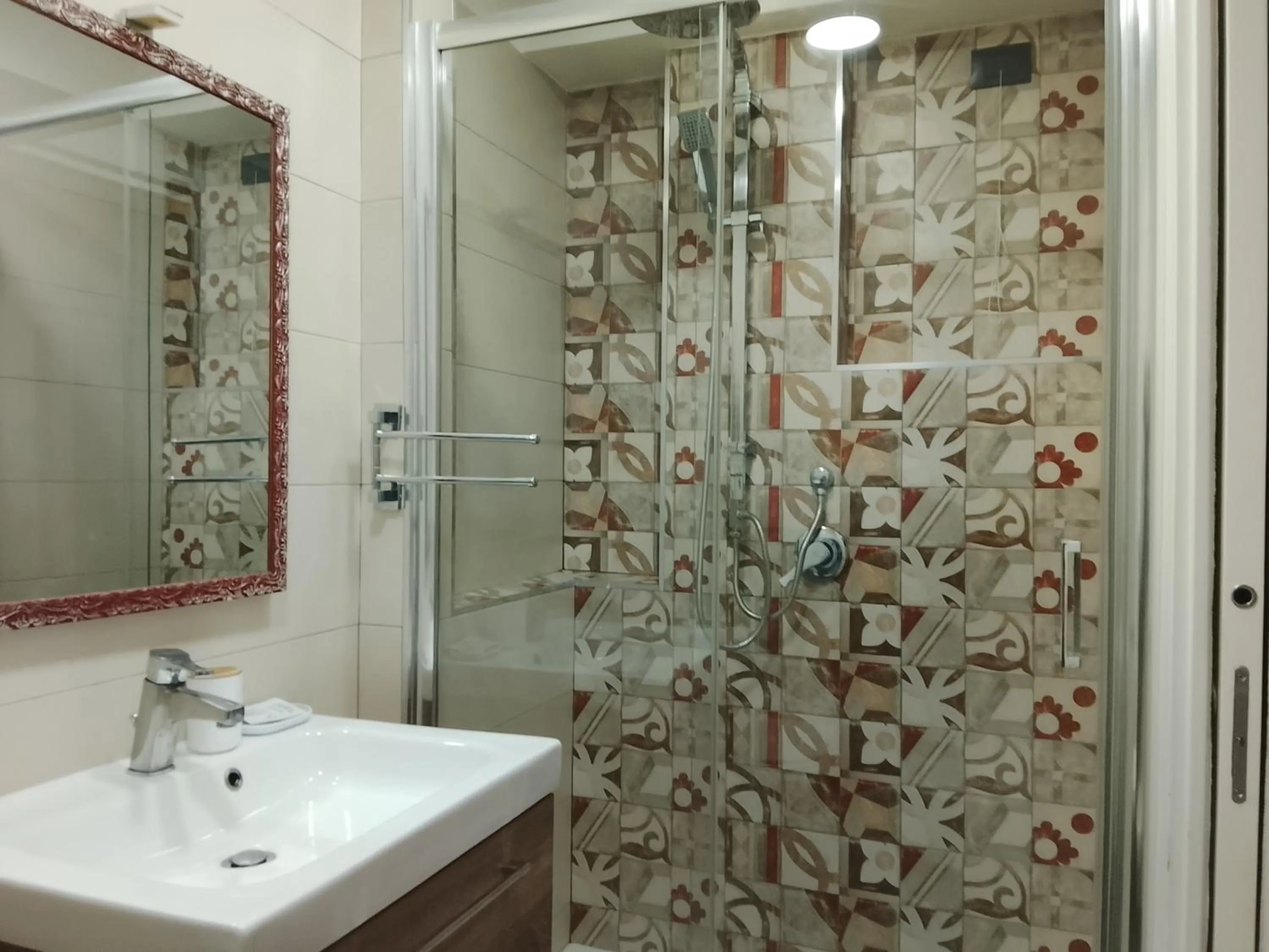 Domus Michaeli B&B Pompei perfetto per famiglie e gruppi Camere confortevoli vicino agli Scavi e al centro