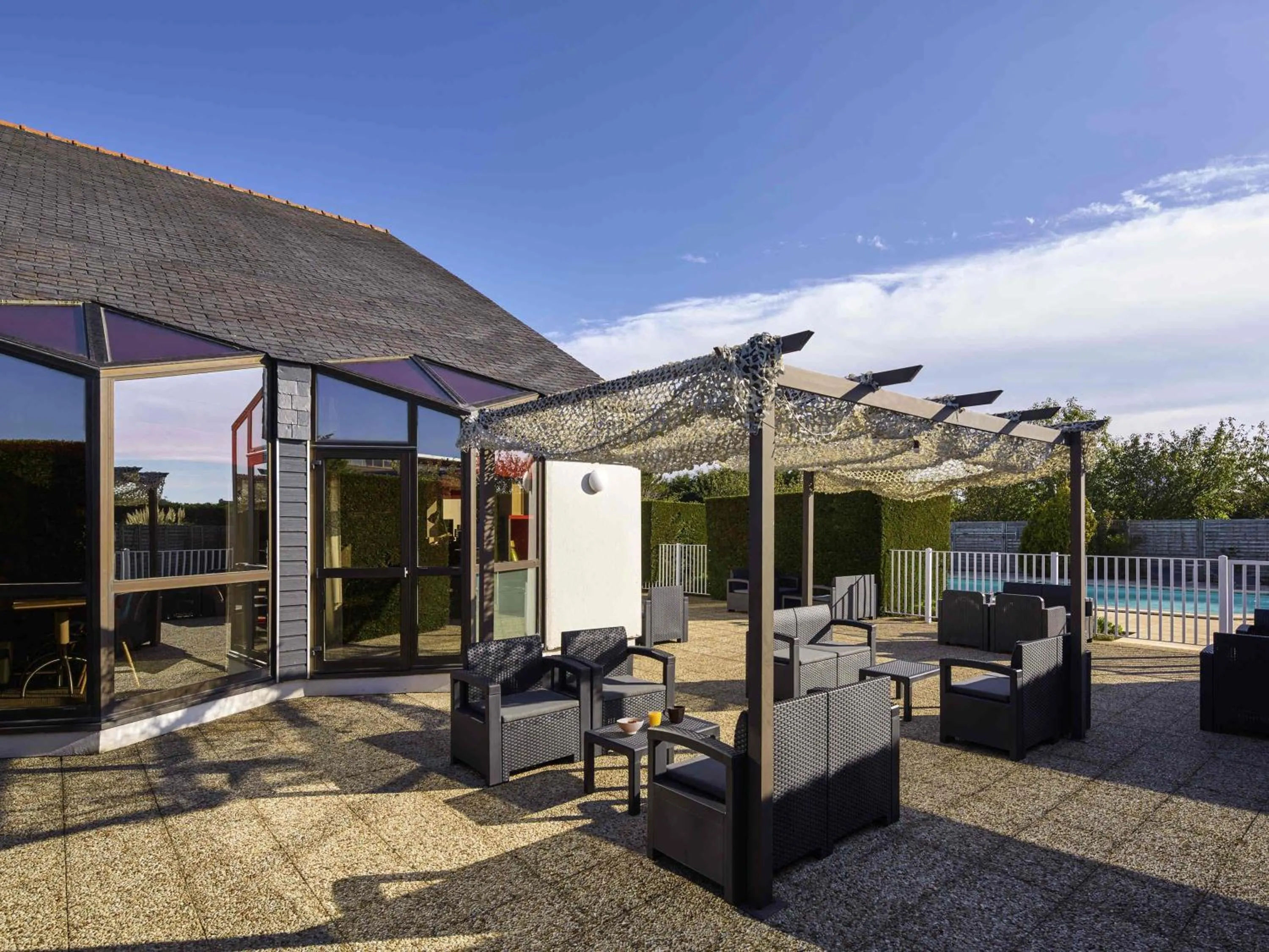 Lounge or bar in ibis Saint-Nazaire - Trignac