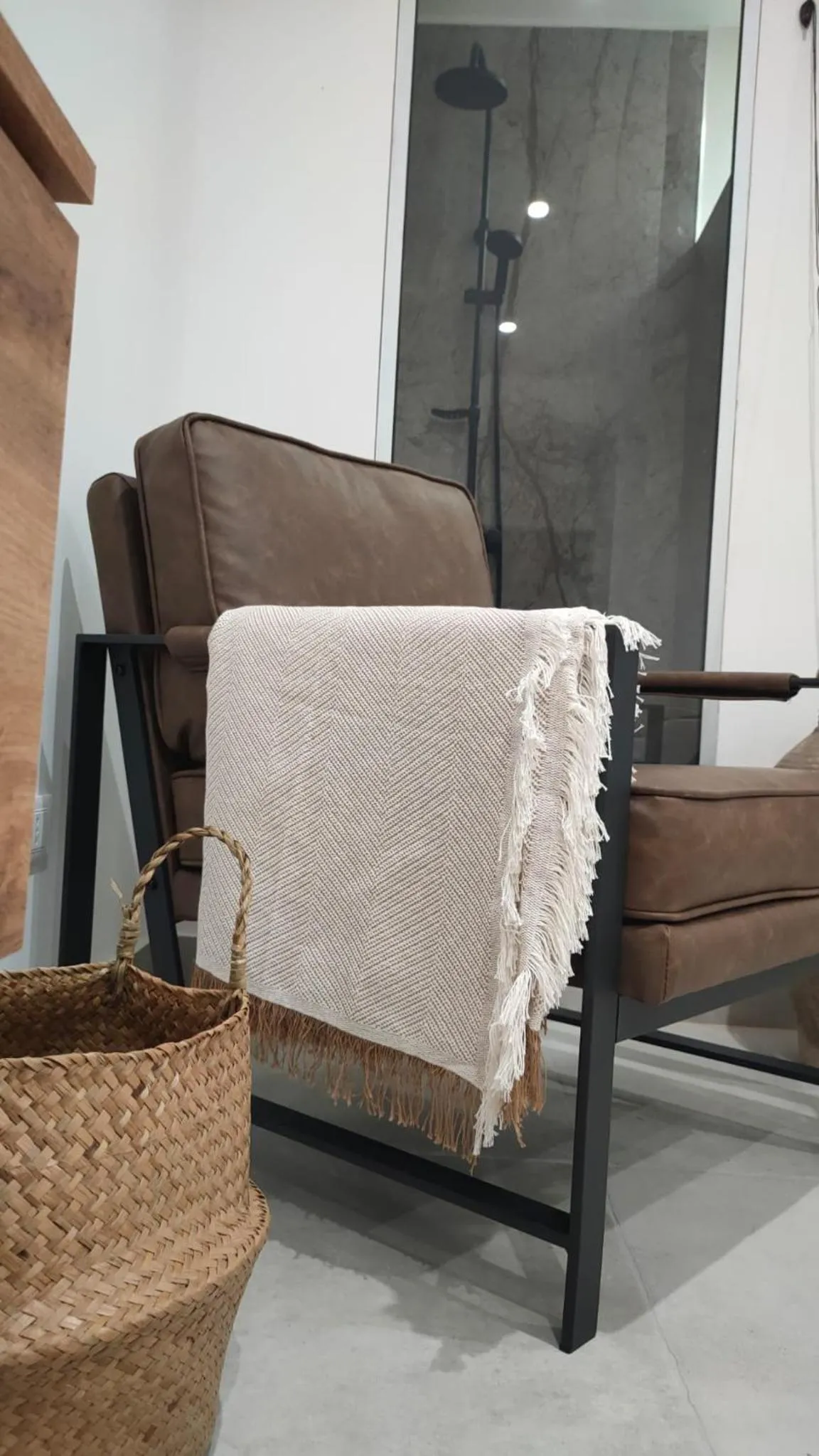 Shower in Antico Borgo dei Templi