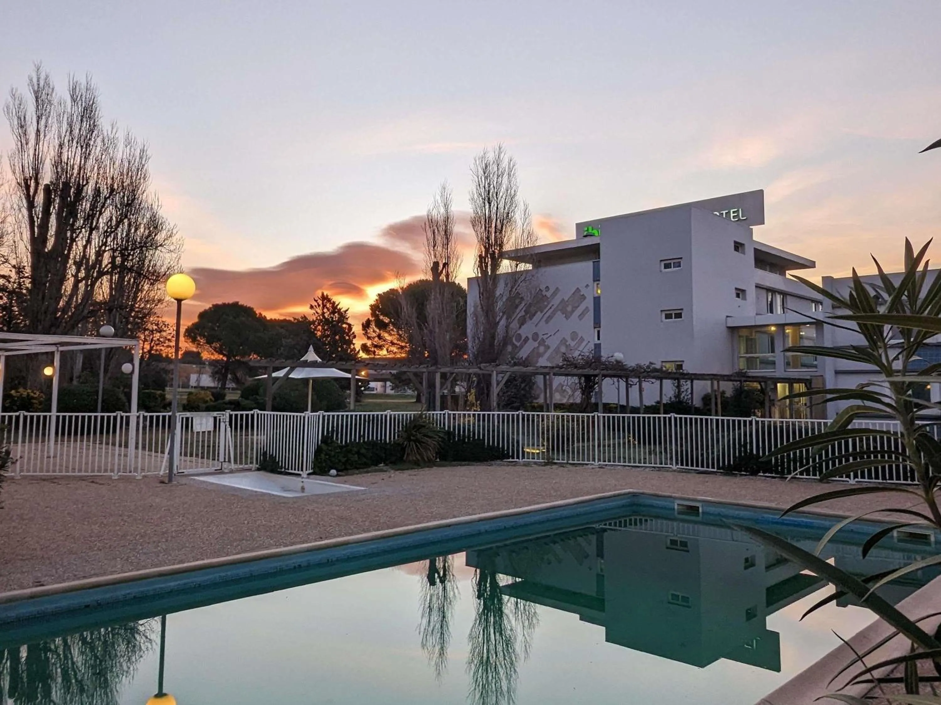 Pool view in ibis Styles Marseille Aéroport