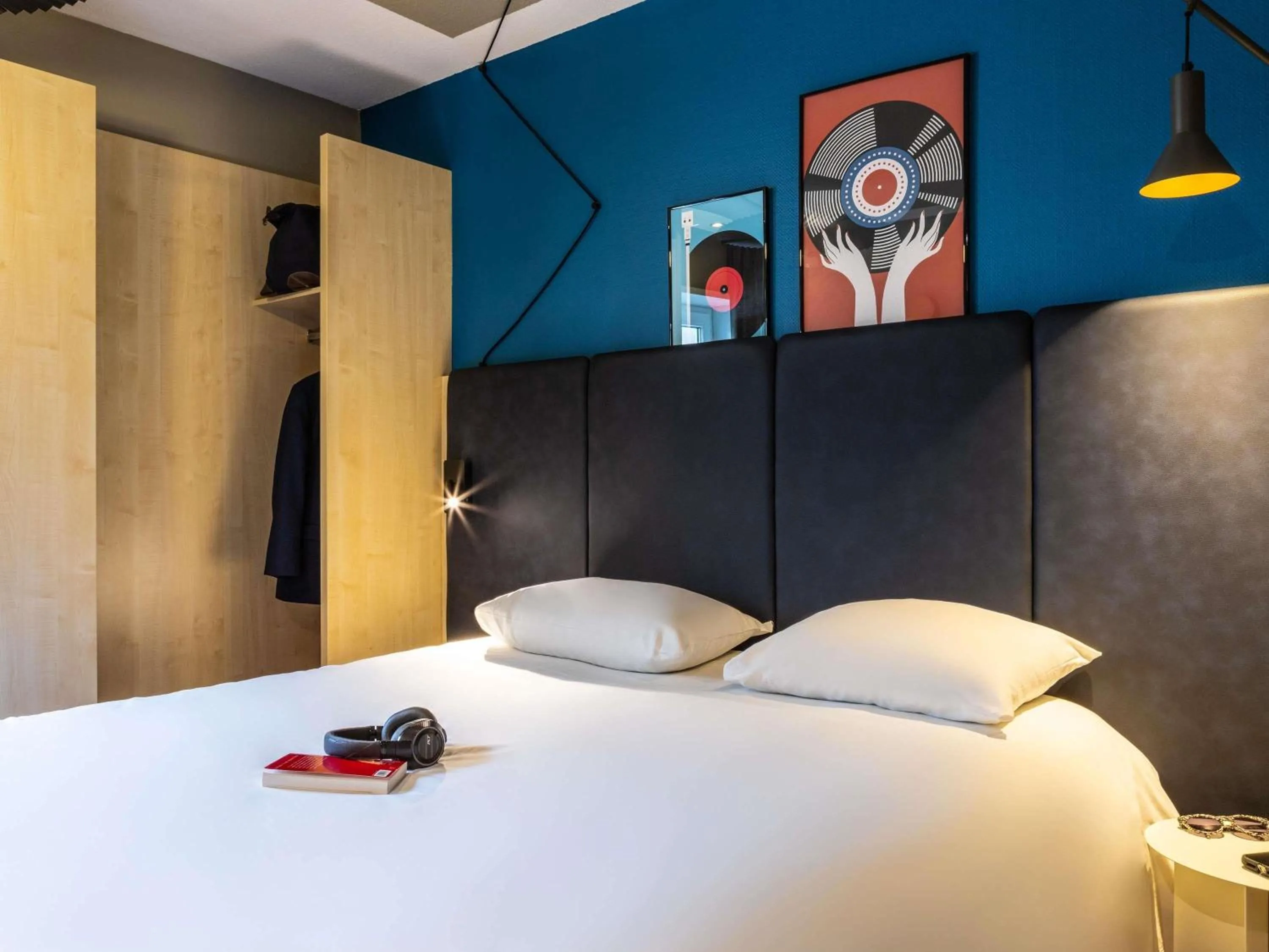 Bedroom, Bed in ibis Aulnay Paris Nord Expo