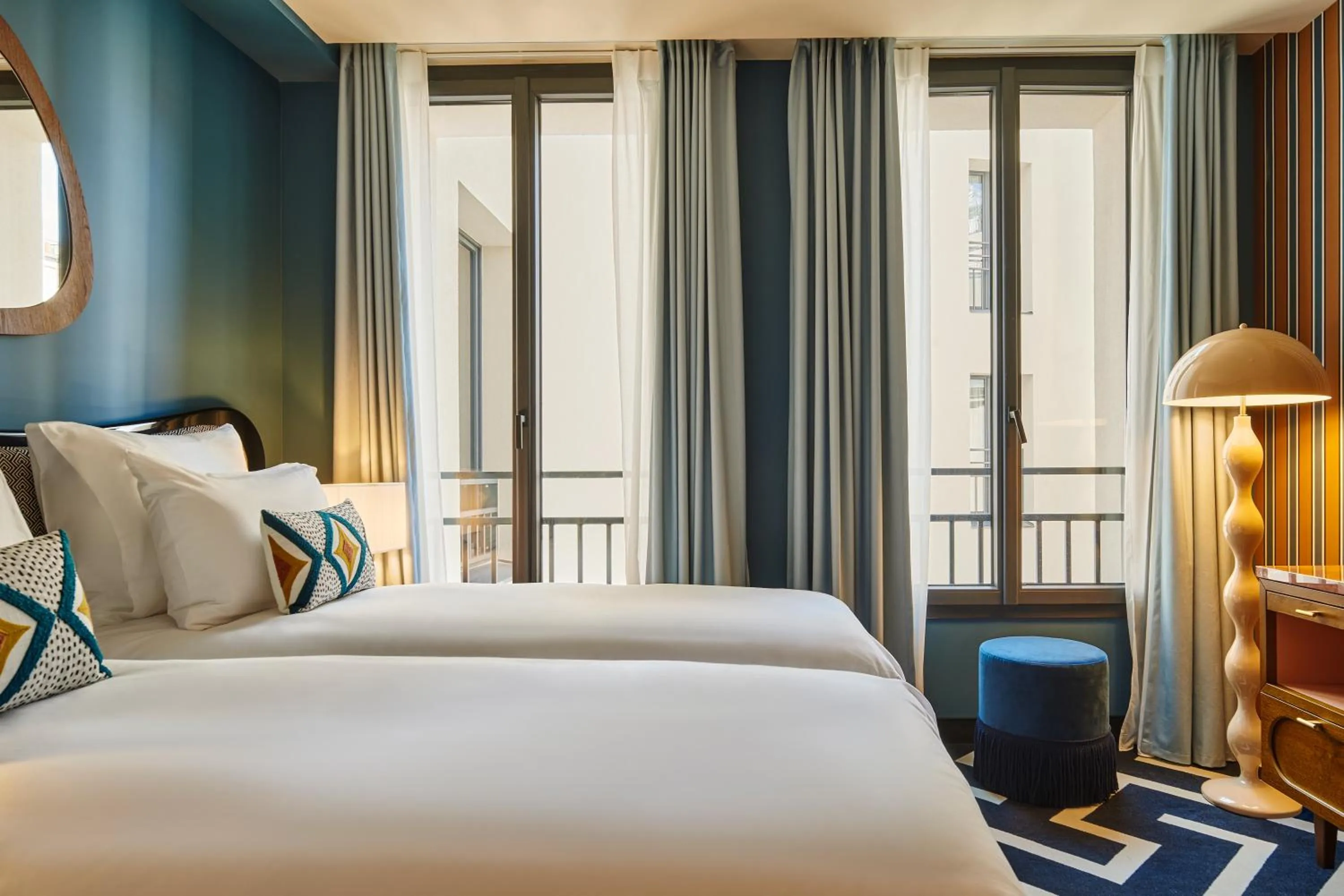 Bed in Mercure Paris Butte Montmartre Basilique