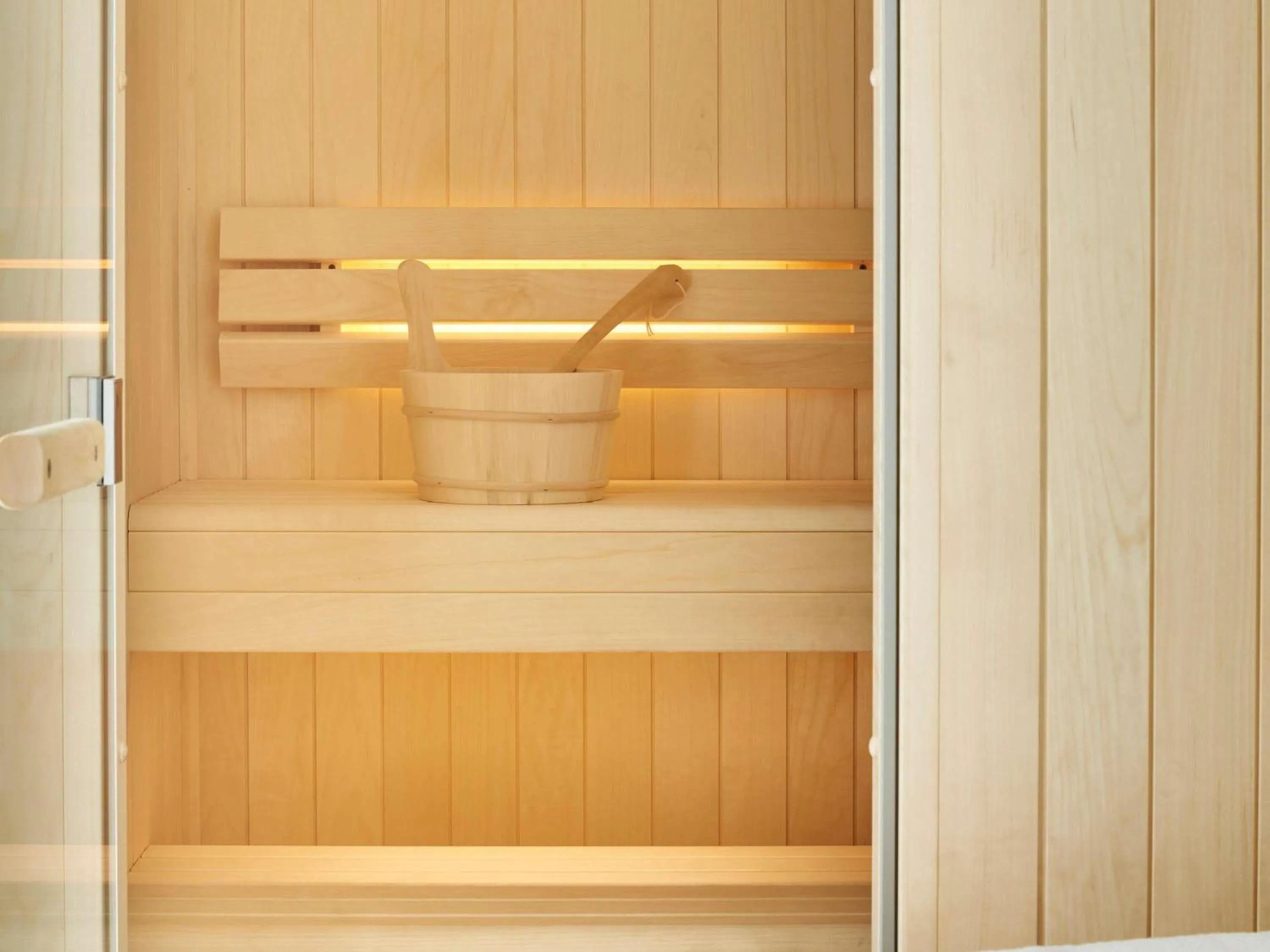 Bedroom in Mercure Paris Butte Montmartre Basilique