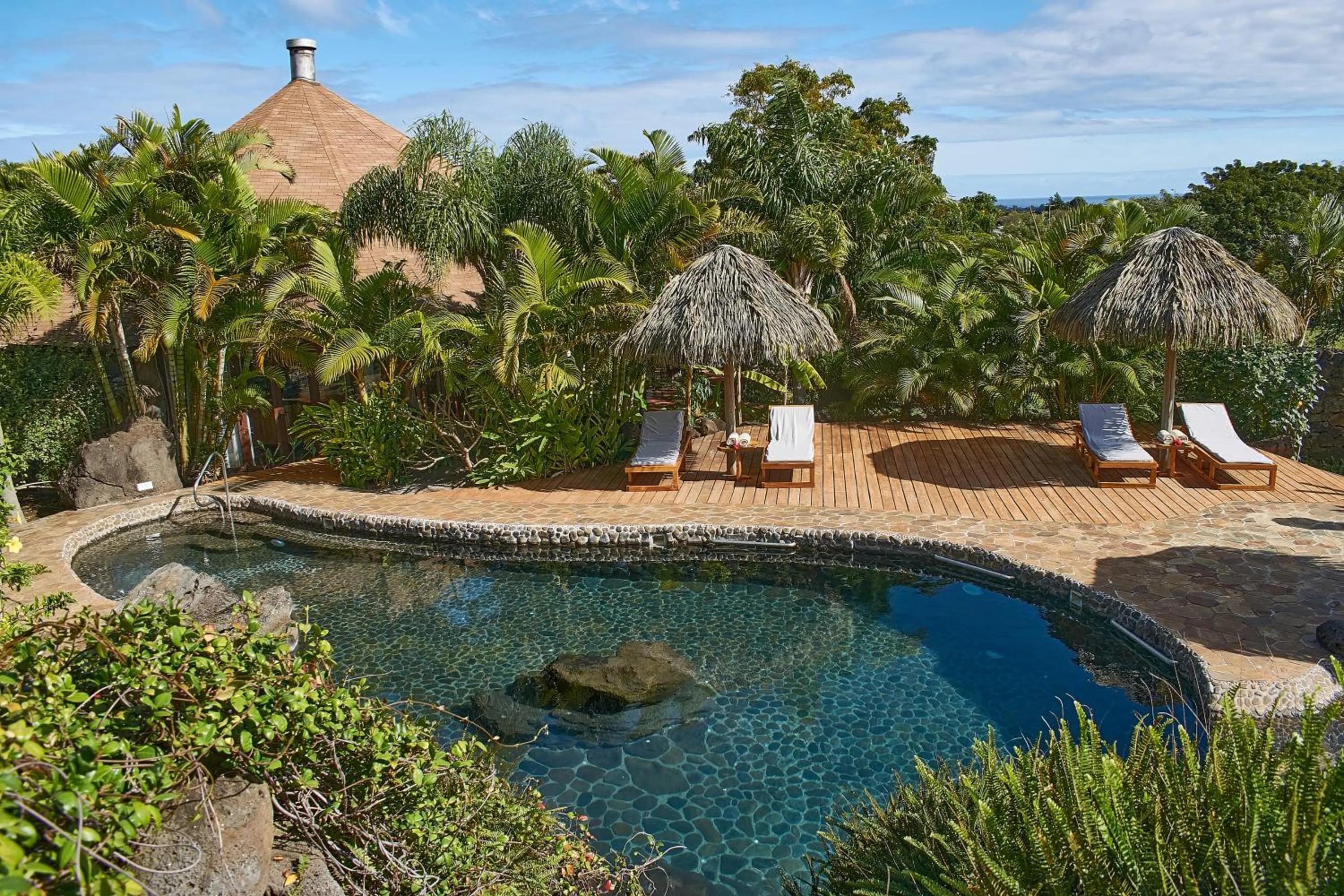 Swimming pool in Hotel Hare Uta
