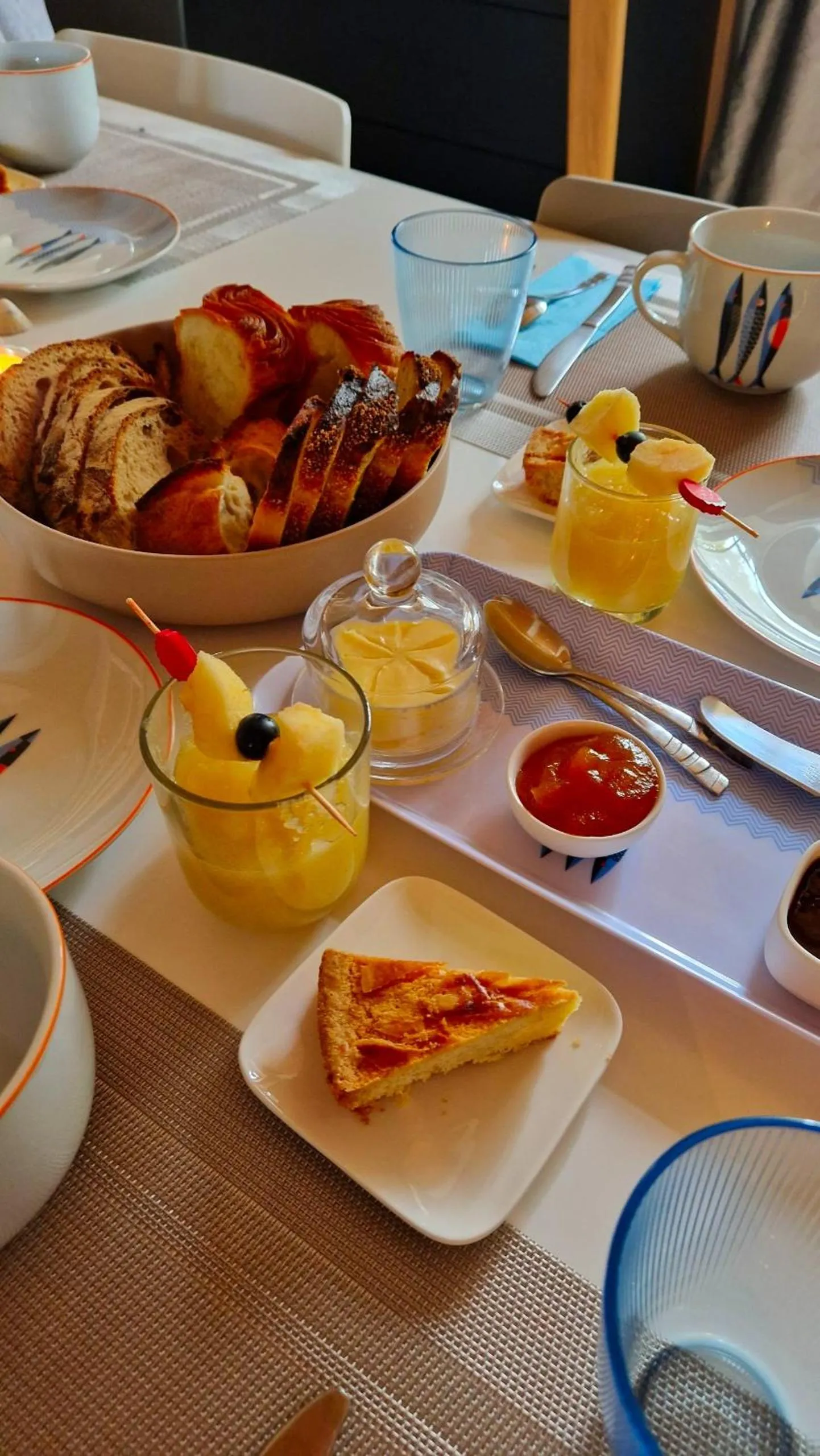 Breakfast in LONGERE DE NIVINEN