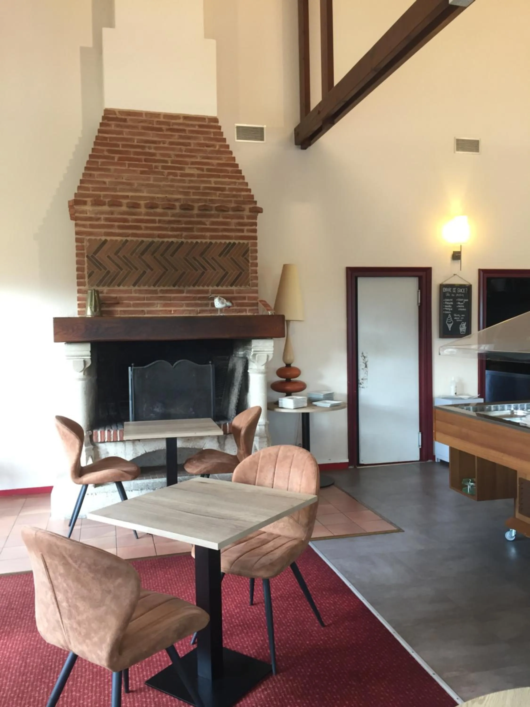 Property building in Le Pavillon de Rouen