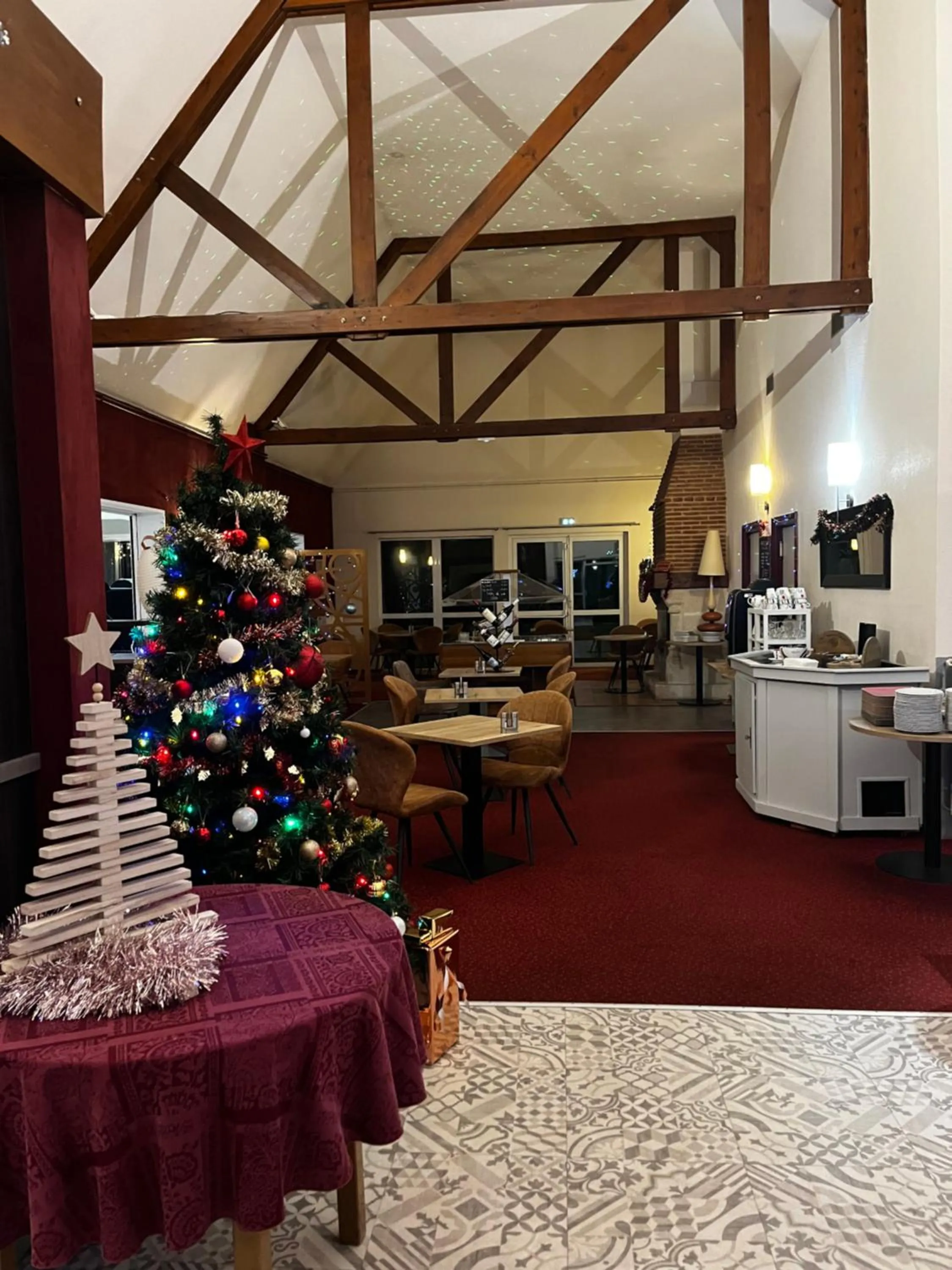 Property building in Le Pavillon de Rouen