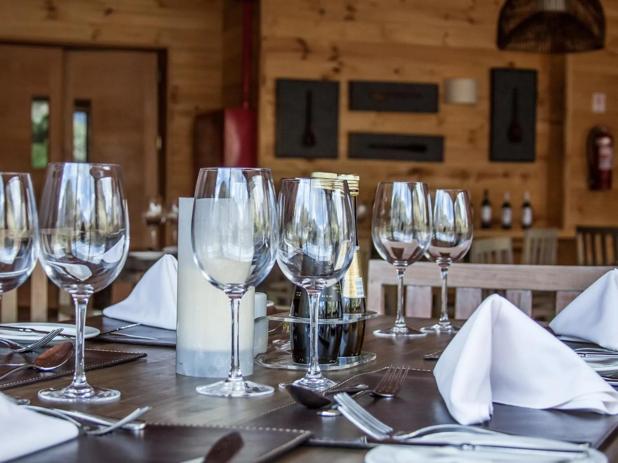 Restaurant/places to eat in NOI Puma Lodge