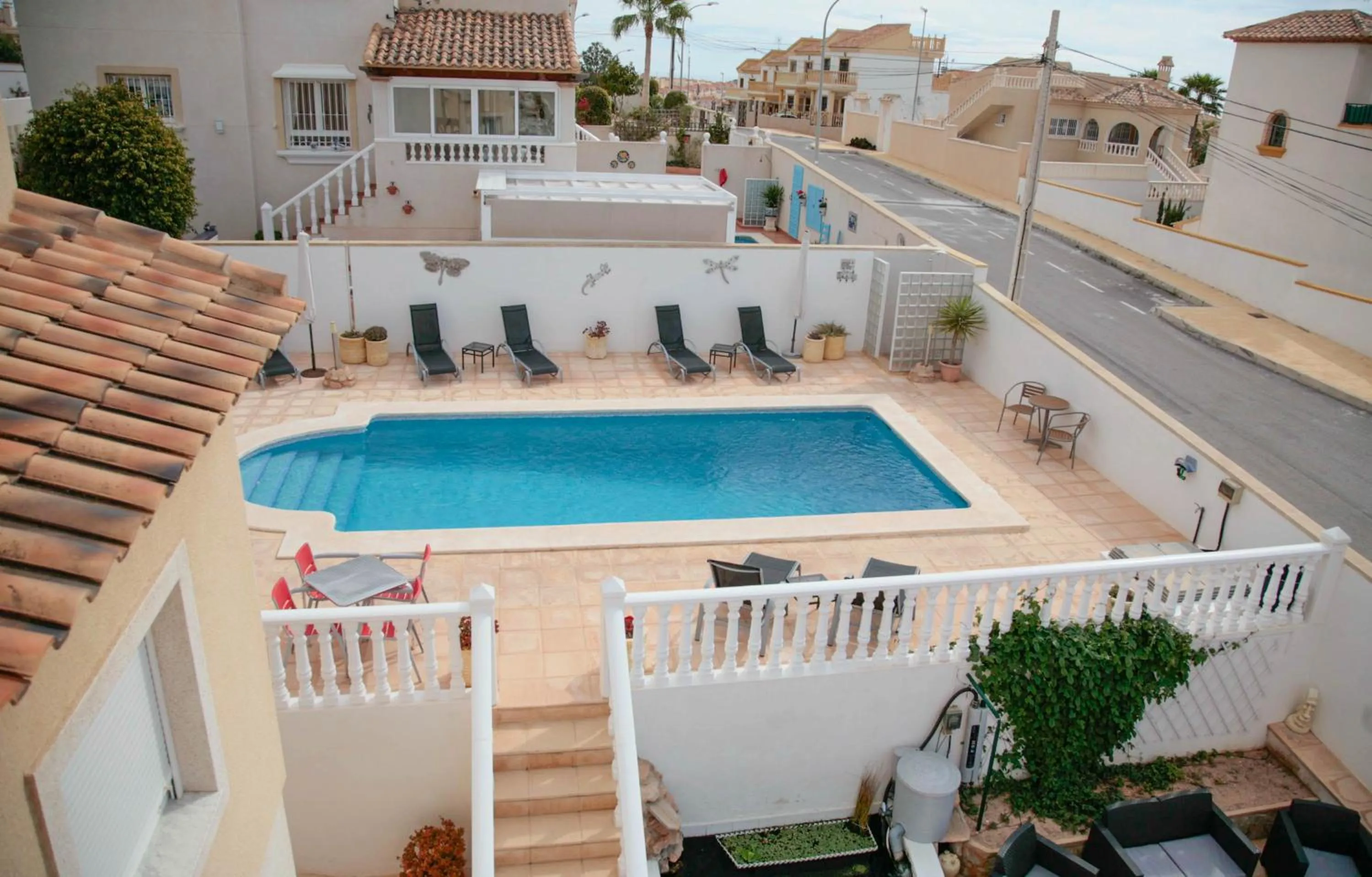 Swimming pool in Casa Lanjaron