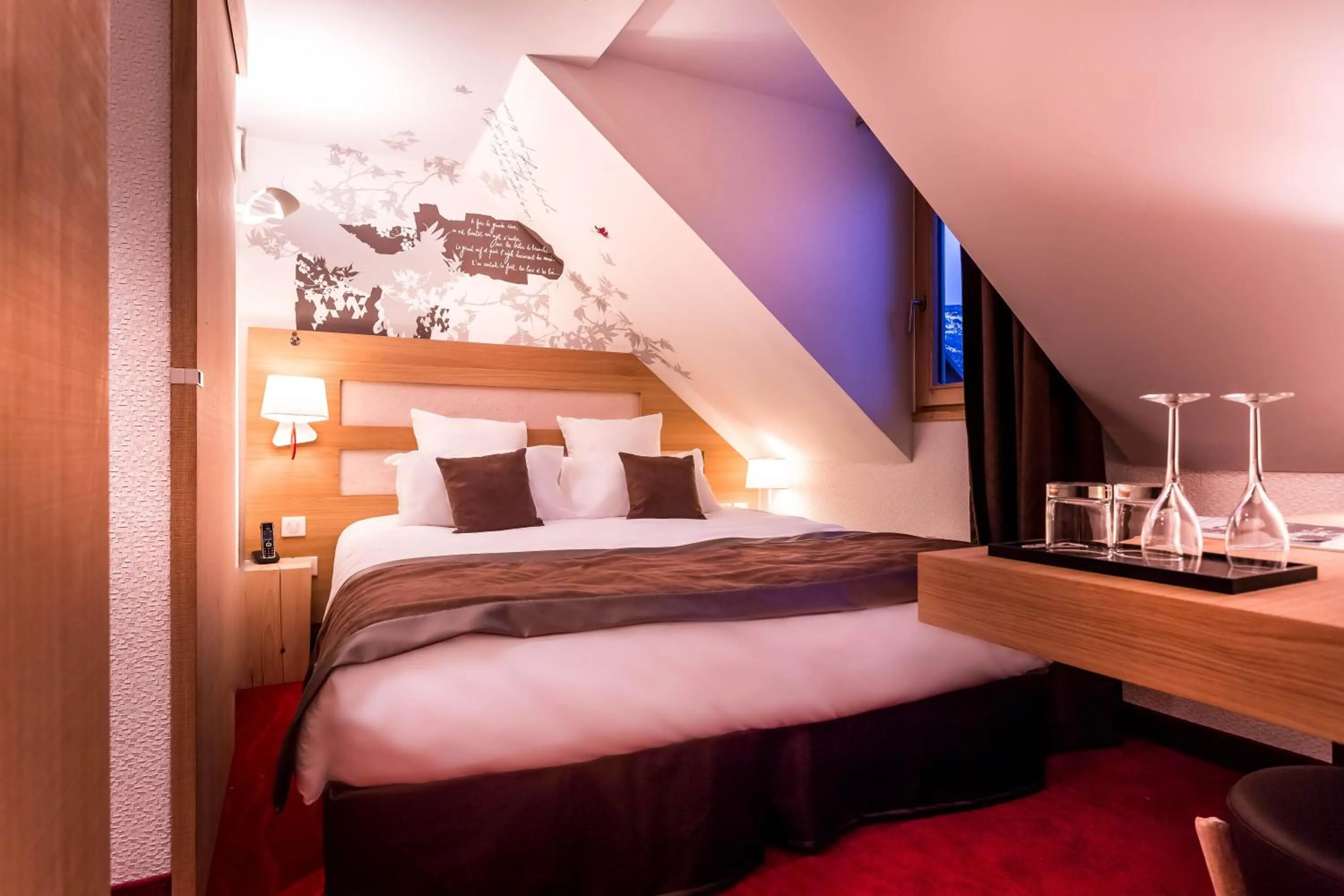 Photo of the whole room, Bed in Le Grand Aigle Hotel & Spa****