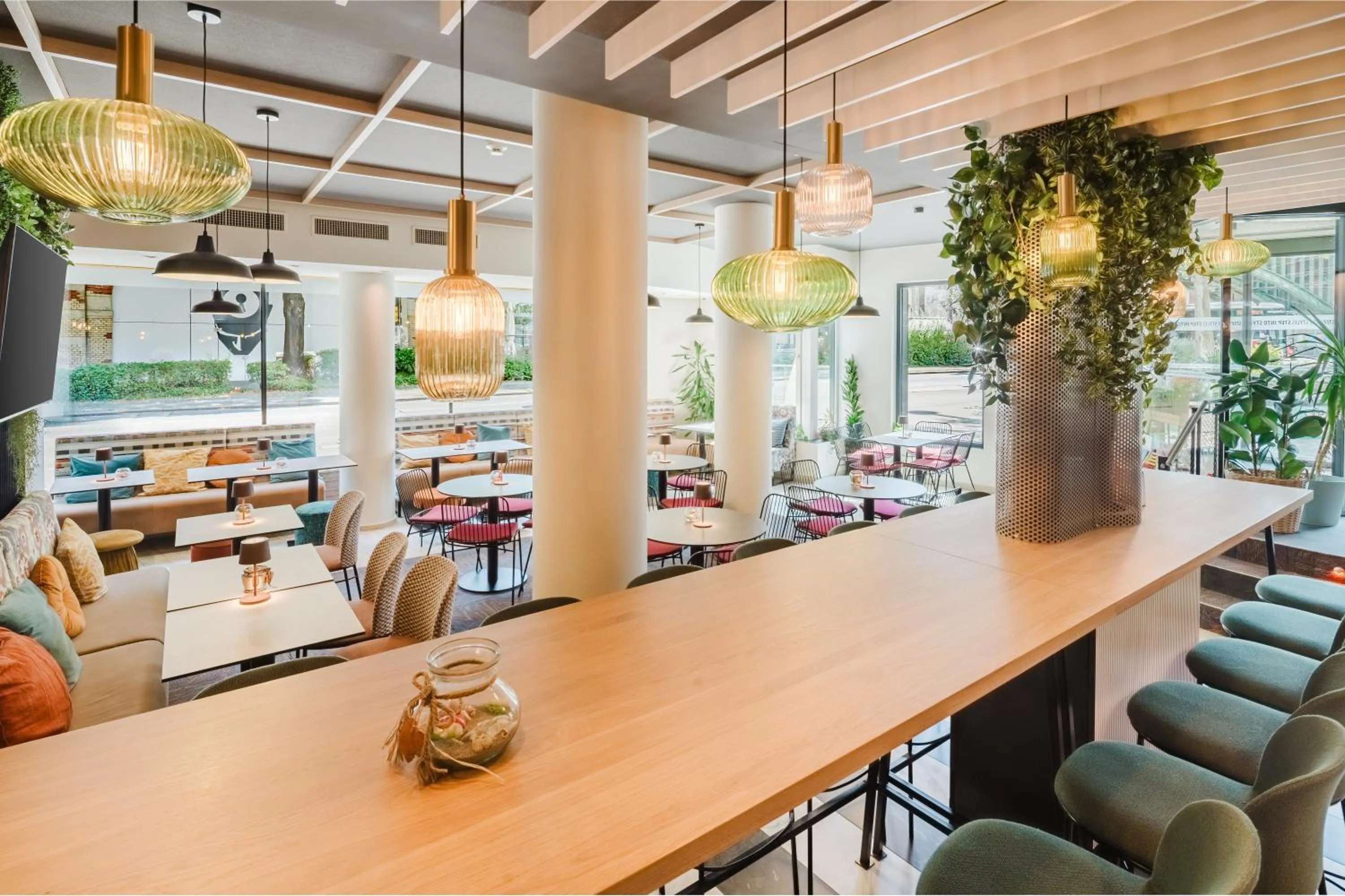 Lounge or bar in Ibis Styles Wien City