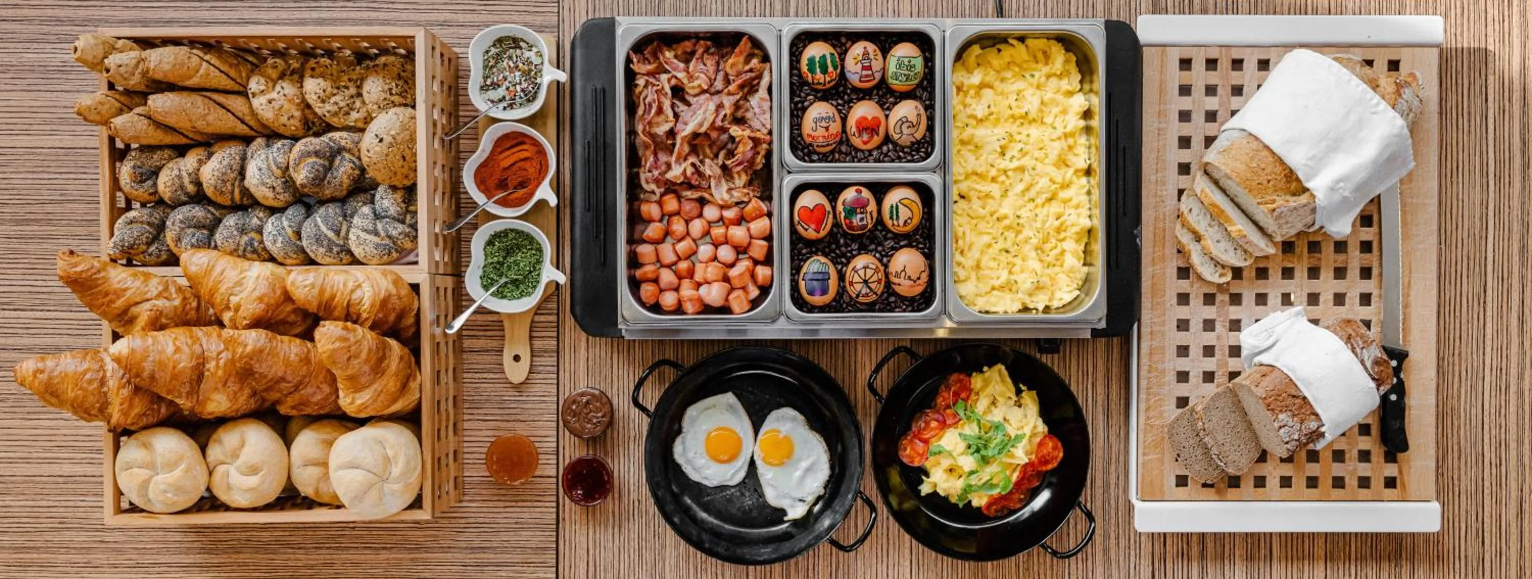 Breakfast in Ibis Styles Wien City