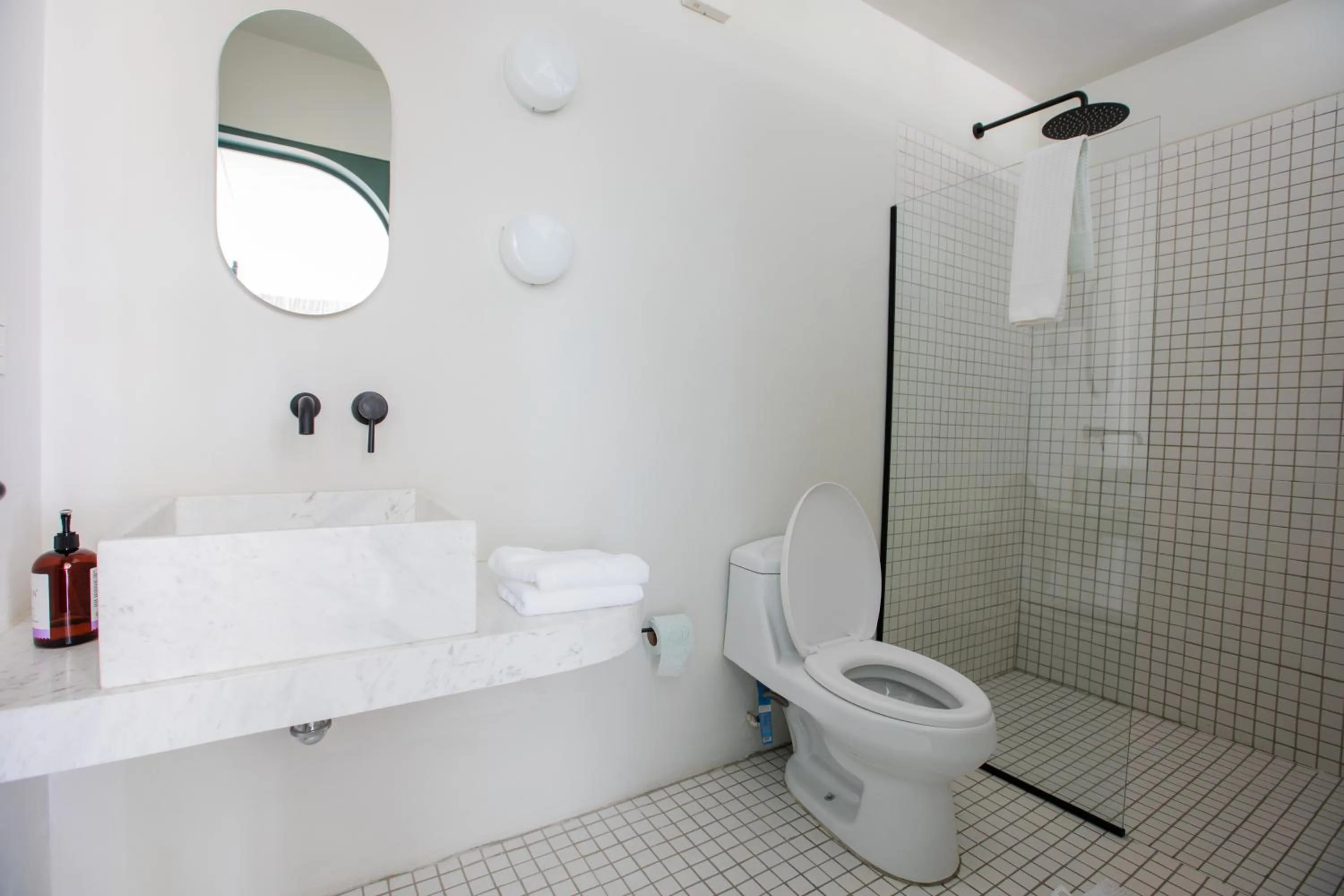 Casa Ixaya by Barrio México