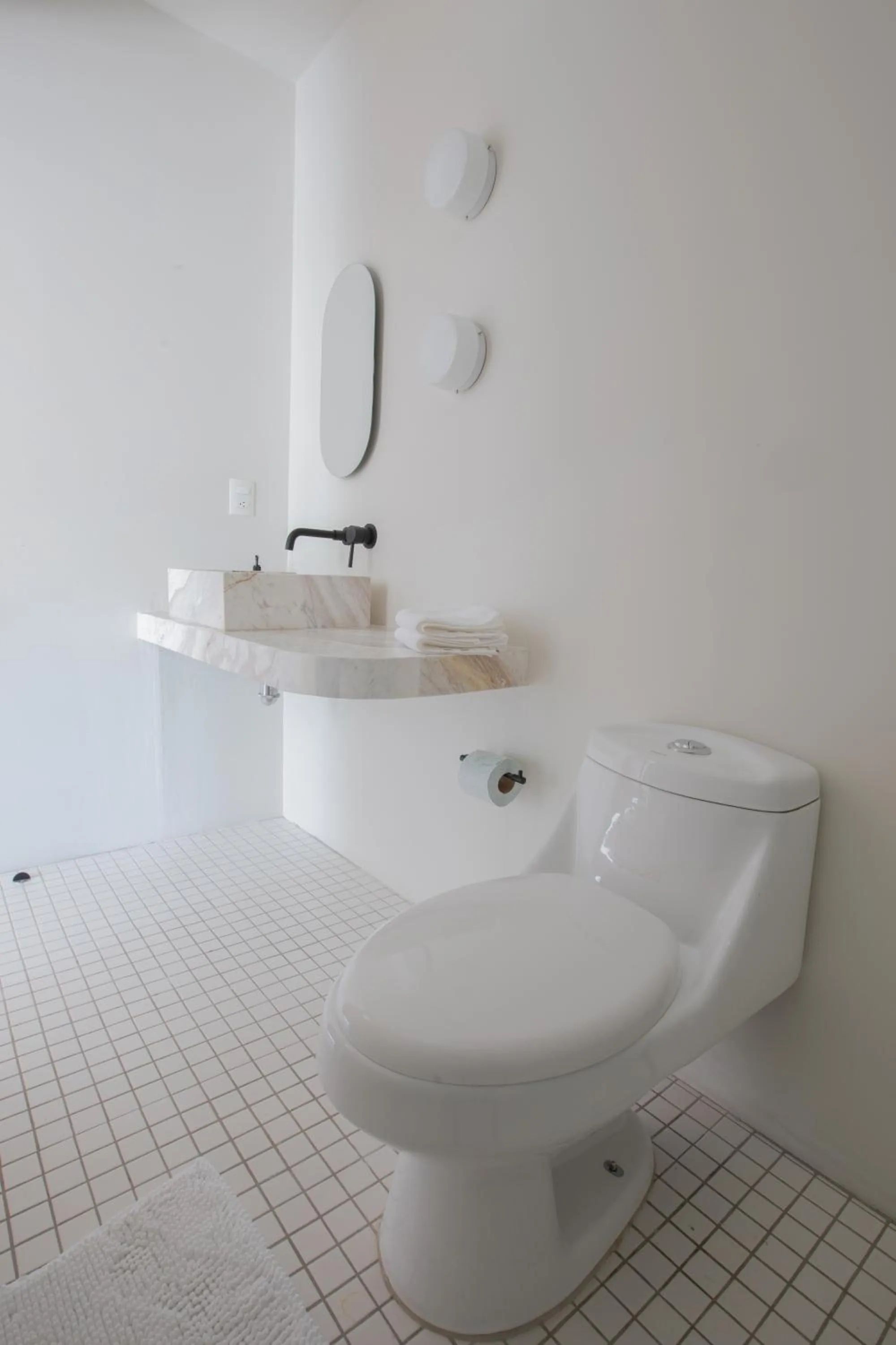 Casa Ixaya by Barrio México