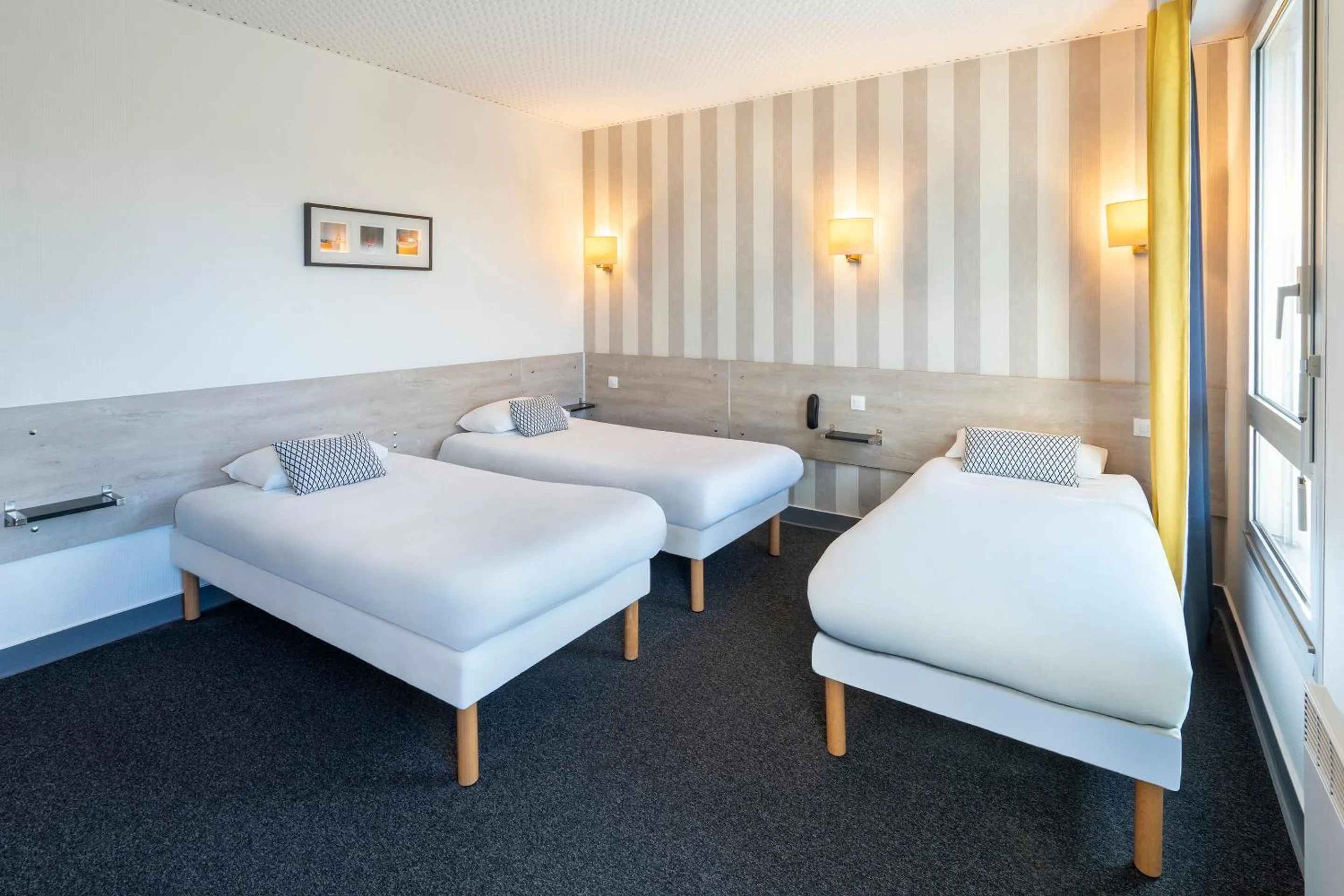 Bed in Sure Hotel by Best Western Angouleme