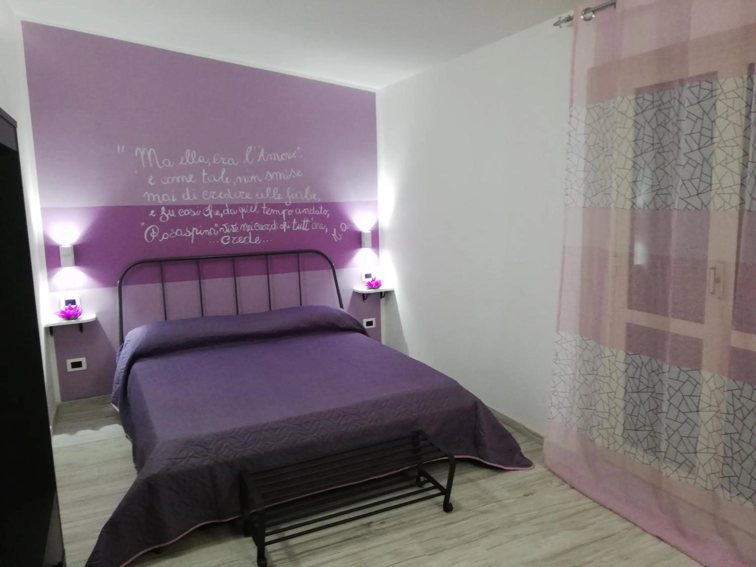 Bed in B&B La Collina Dei Poeti