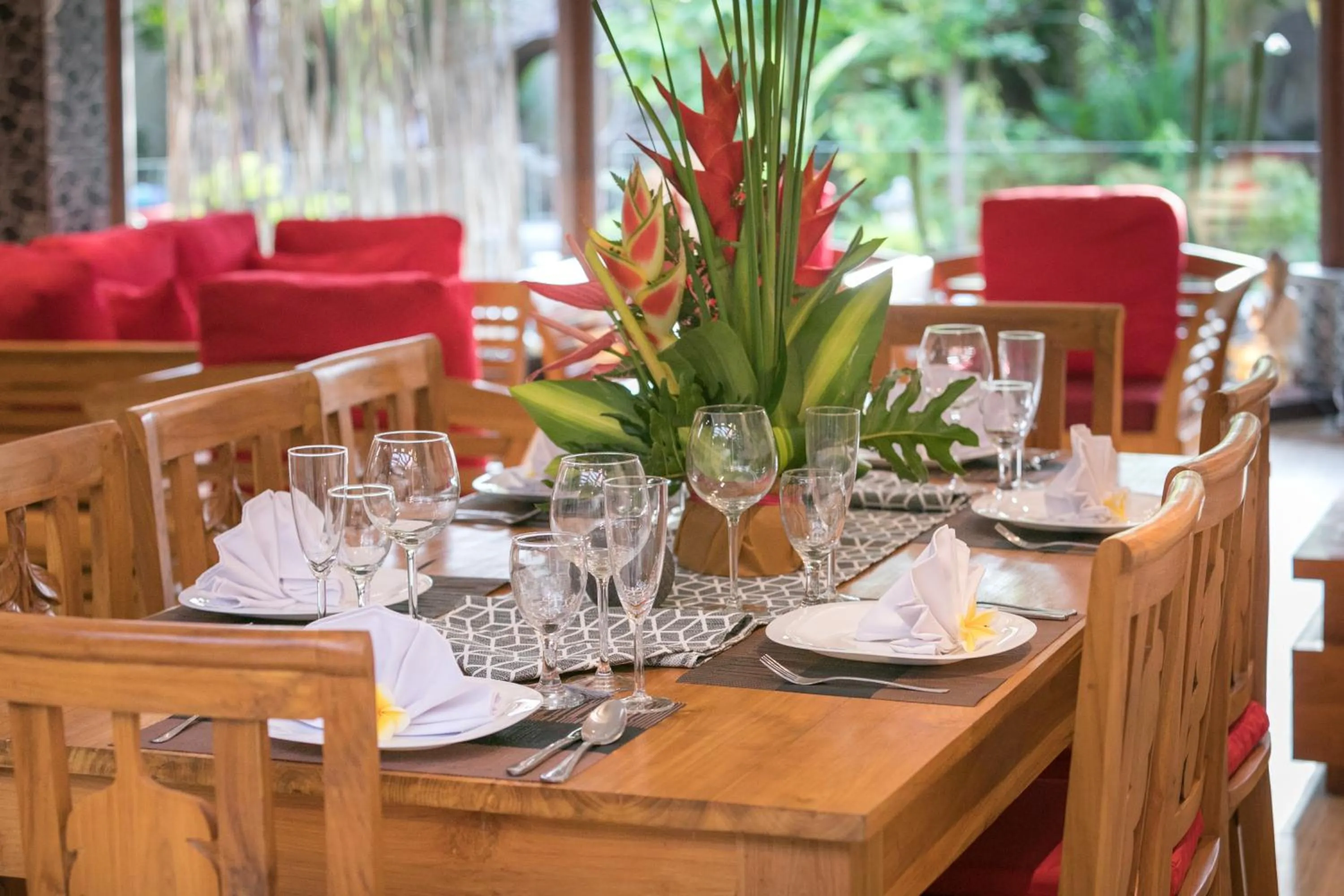 Restaurant/places to eat in Villa SoDe Balangan by Nagisa Bali
