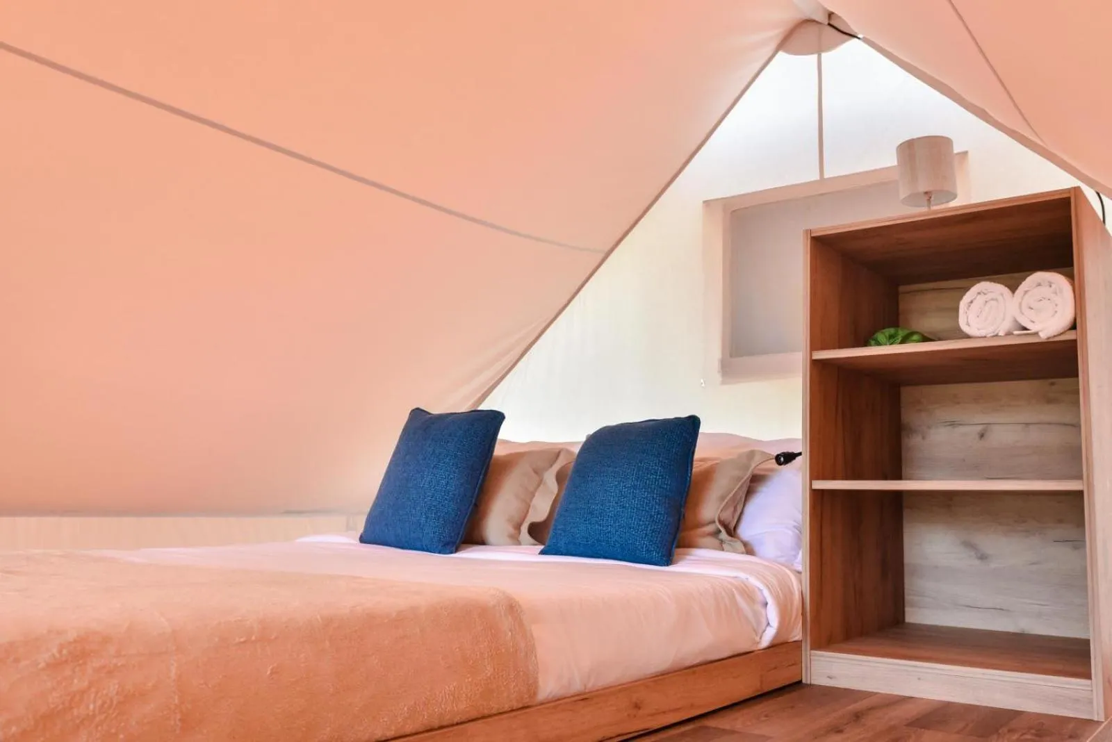 Bed in The Park - Silang