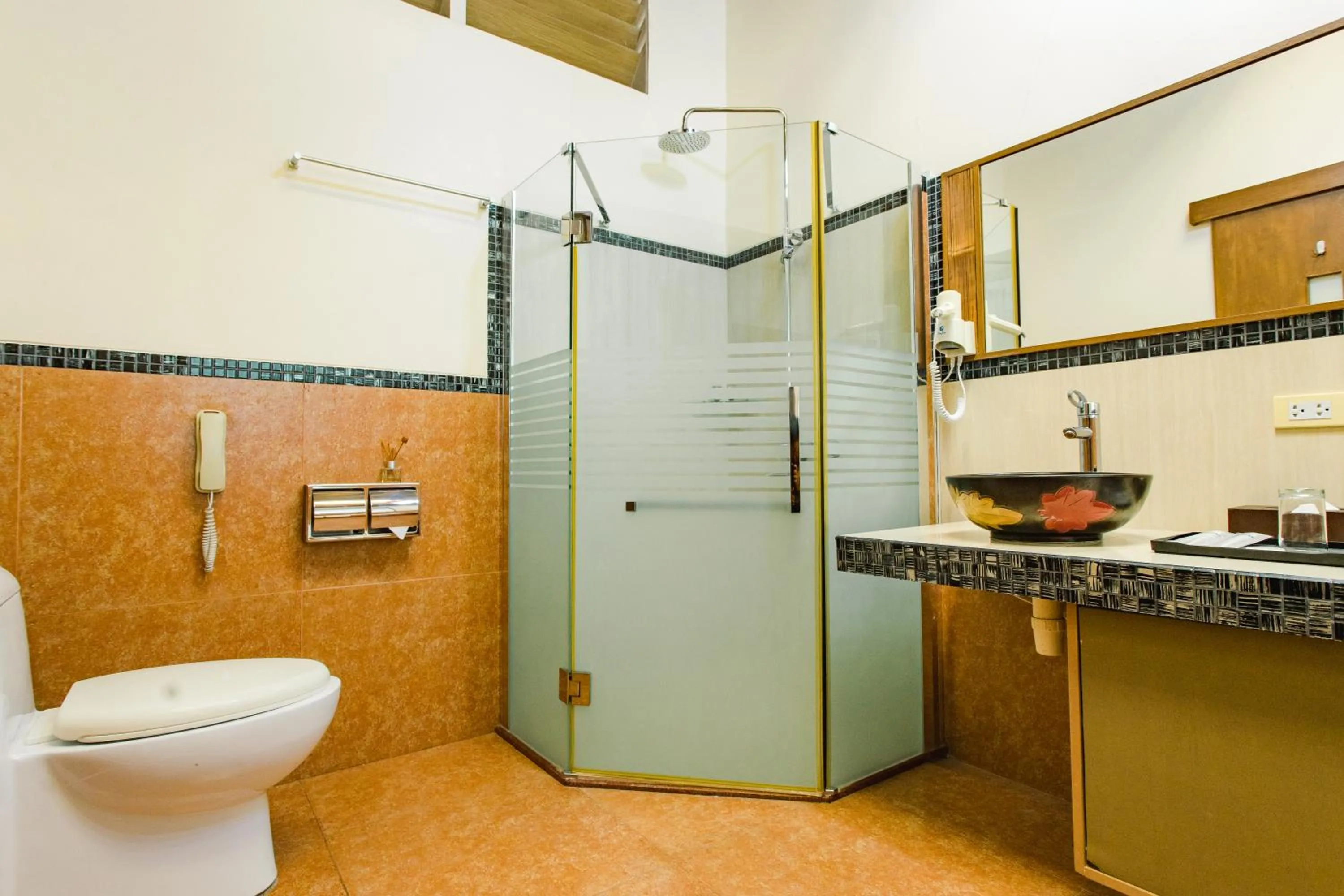 Shower in The Park - Silang