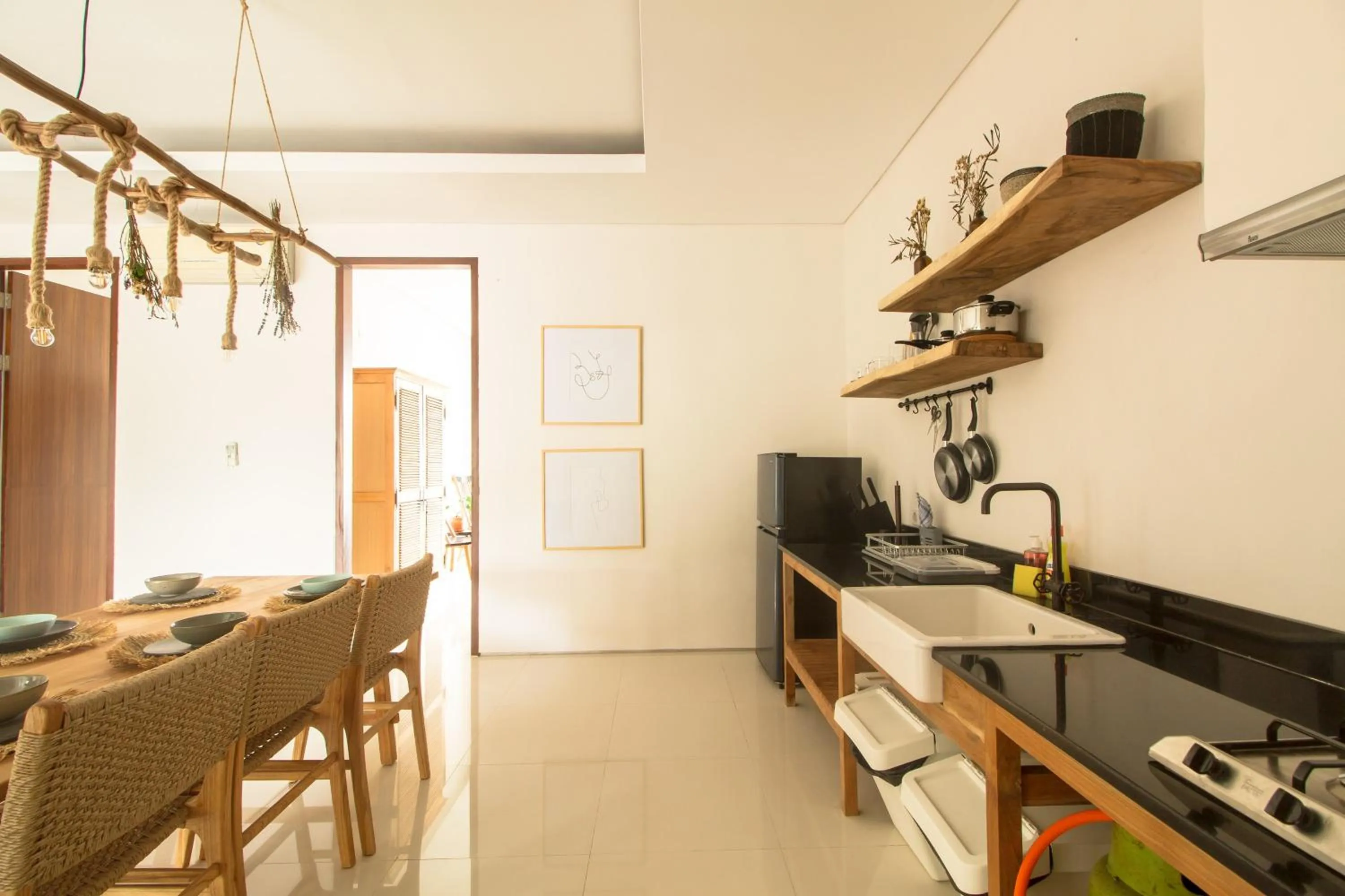 Kitchen or kitchenette in Pelangi 148 Beach Suites