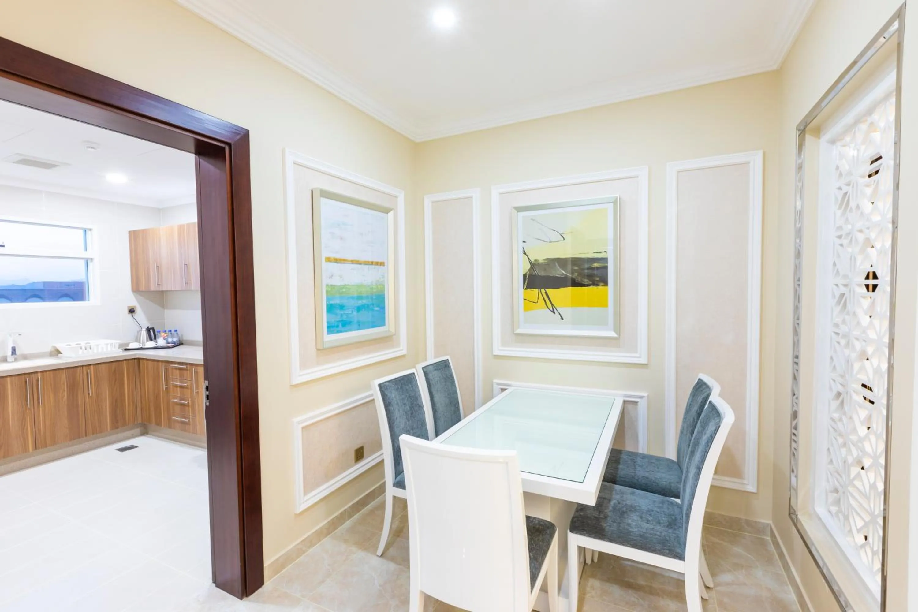 Dining area in Remaj Hotel