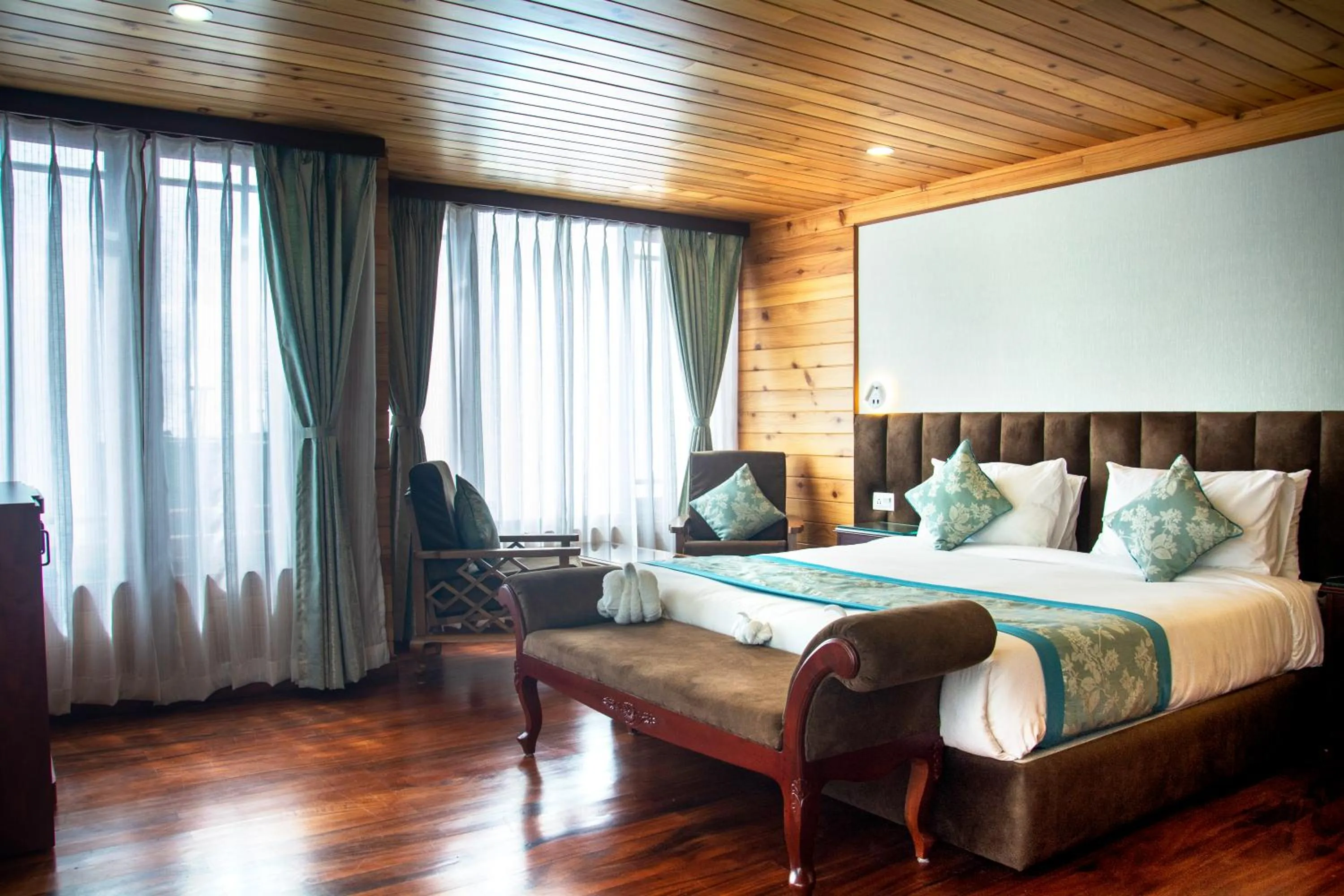 Bed in Udaan Dekeling Resort, Darjeeling