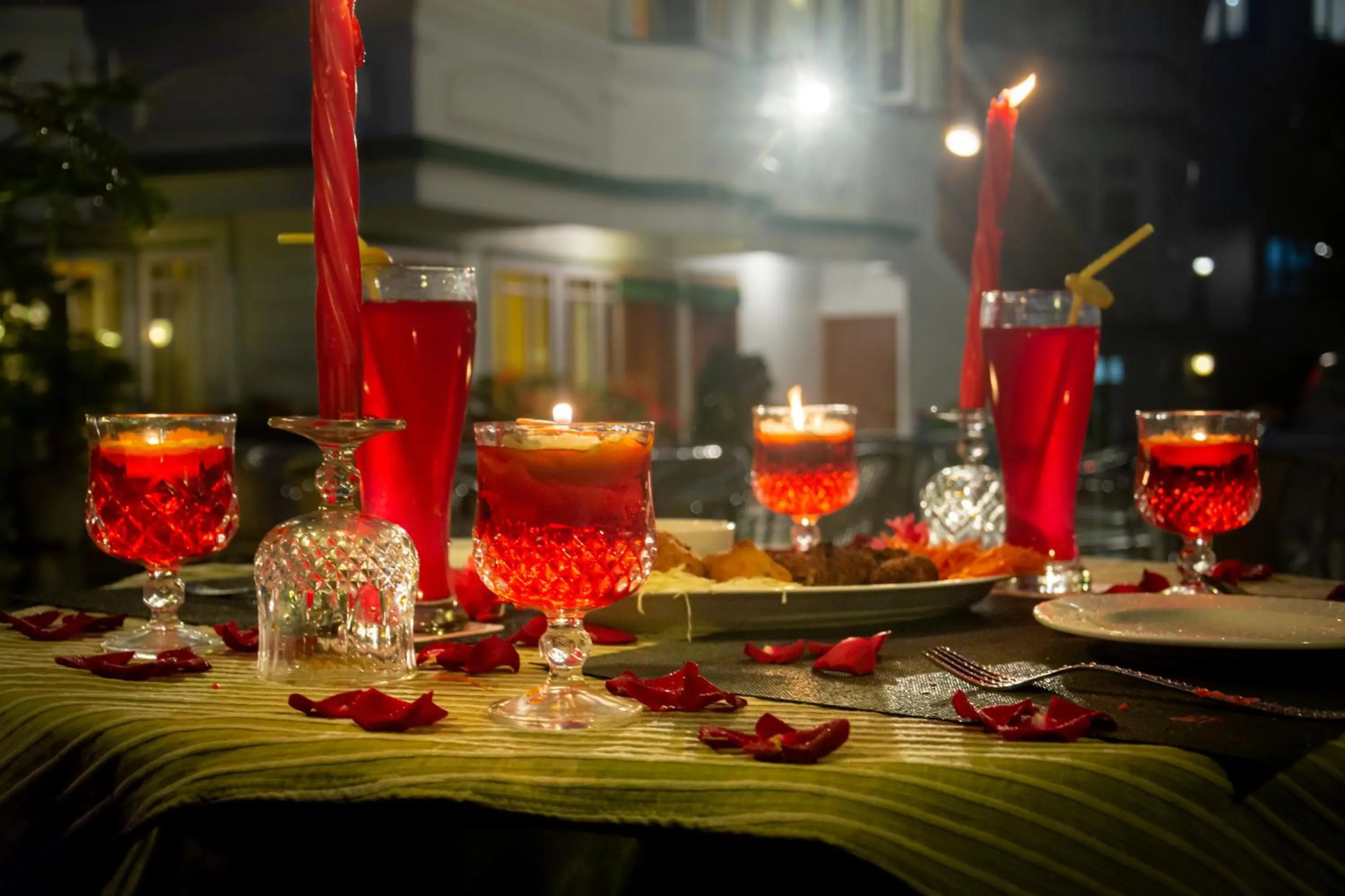 Food and drinks in Udaan Dekeling Resort, Darjeeling