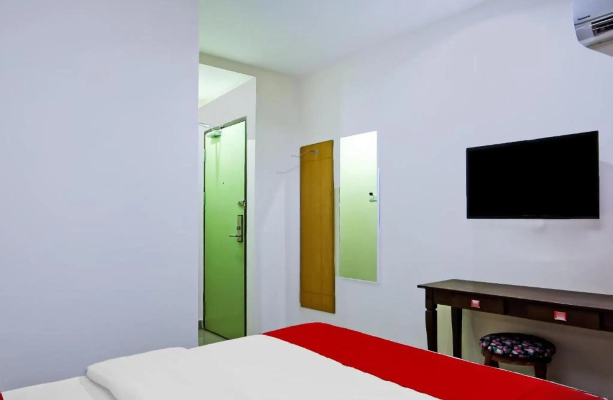 Bedroom, Bed in Holiday Mansion Inn Sibu