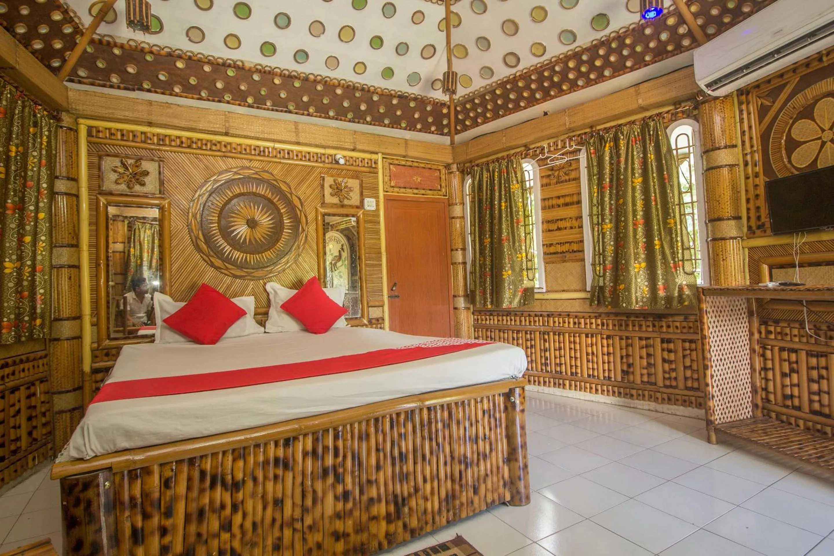Lobby or reception, Bed in Hotel O 46691 Jaldapara Rhino Resort