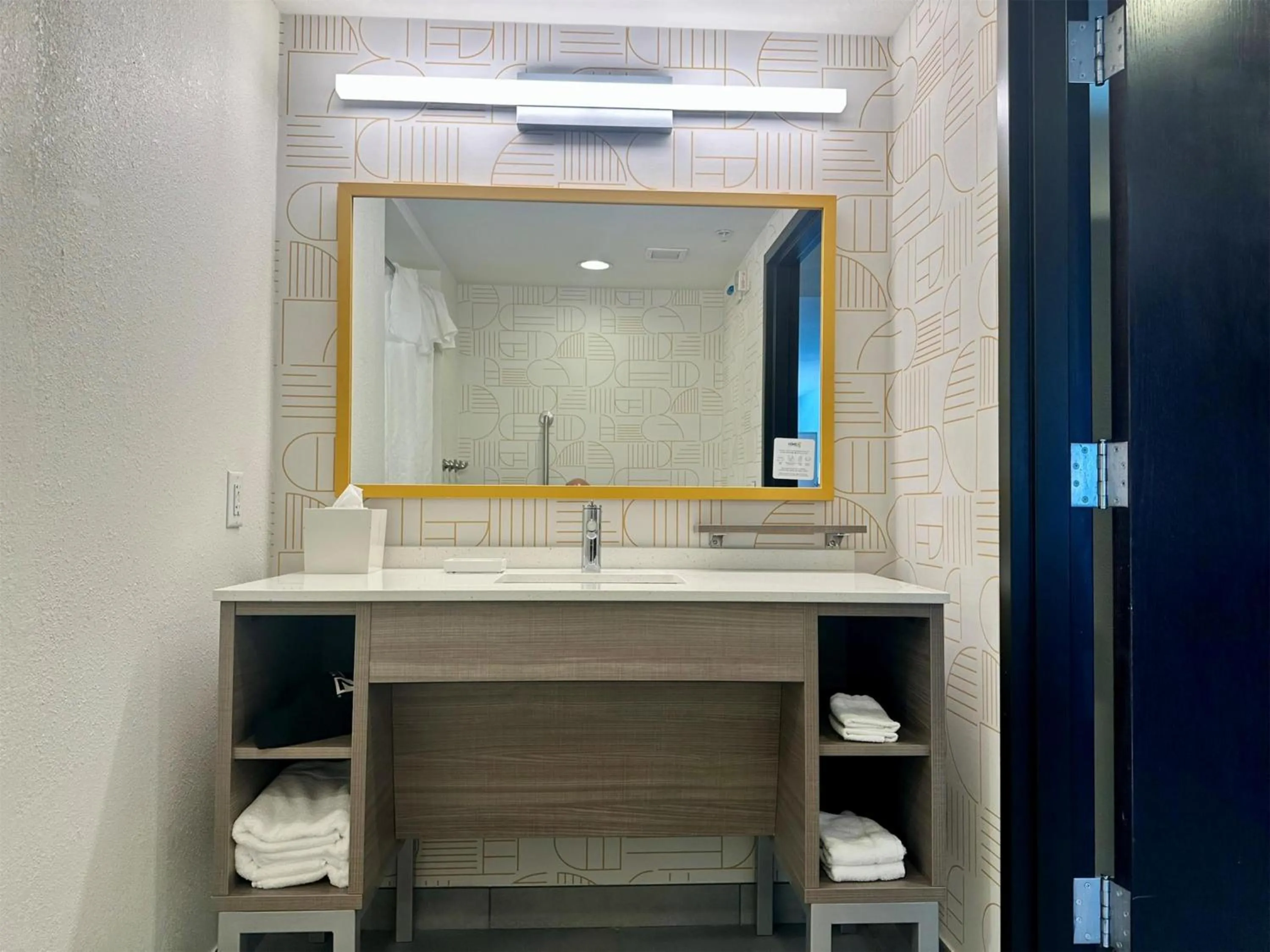 Bathroom in Home2 Suites by Hilton Rahway