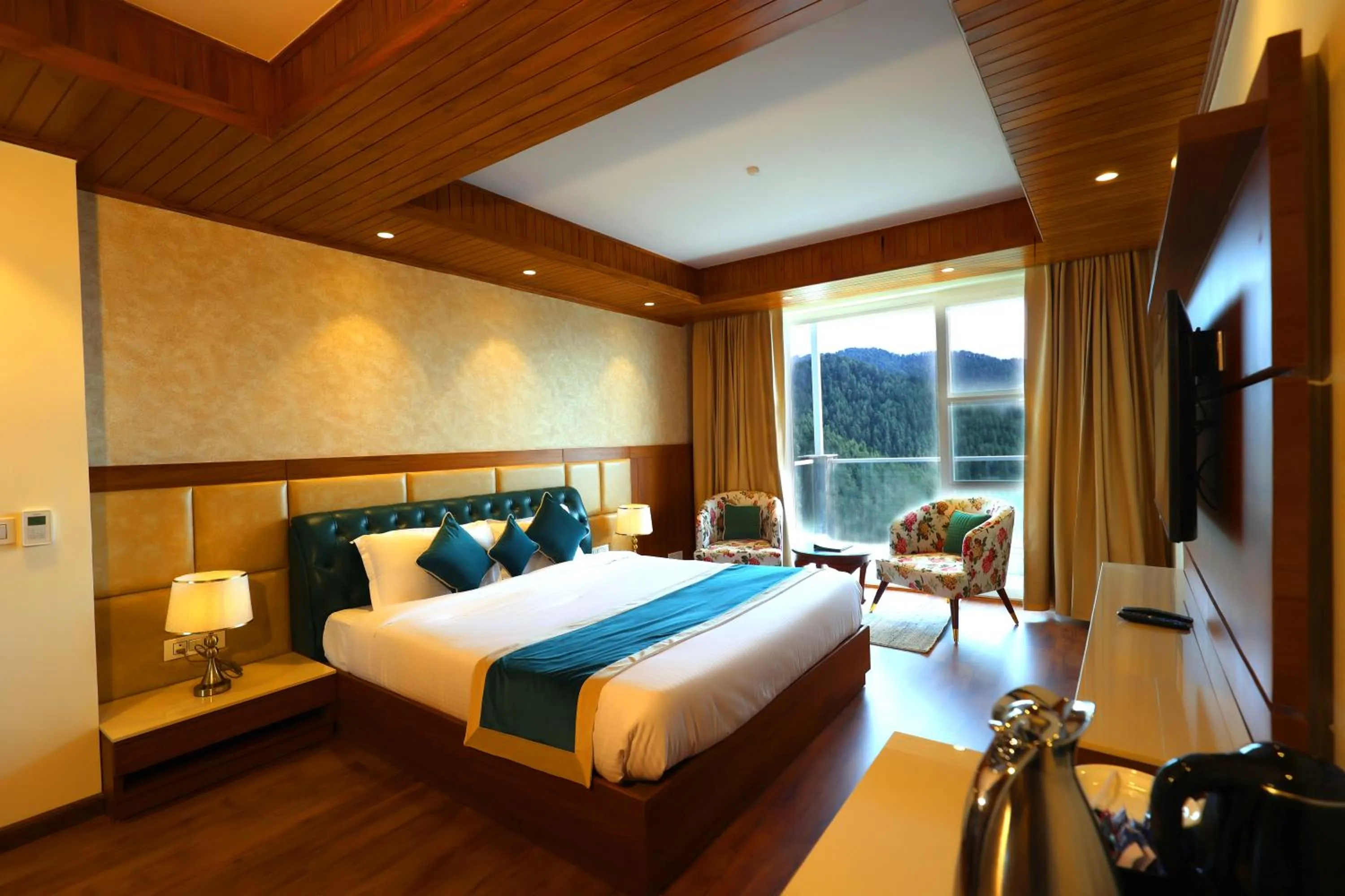 Bedroom, Bed in The Retreat Mashobra, Shimla