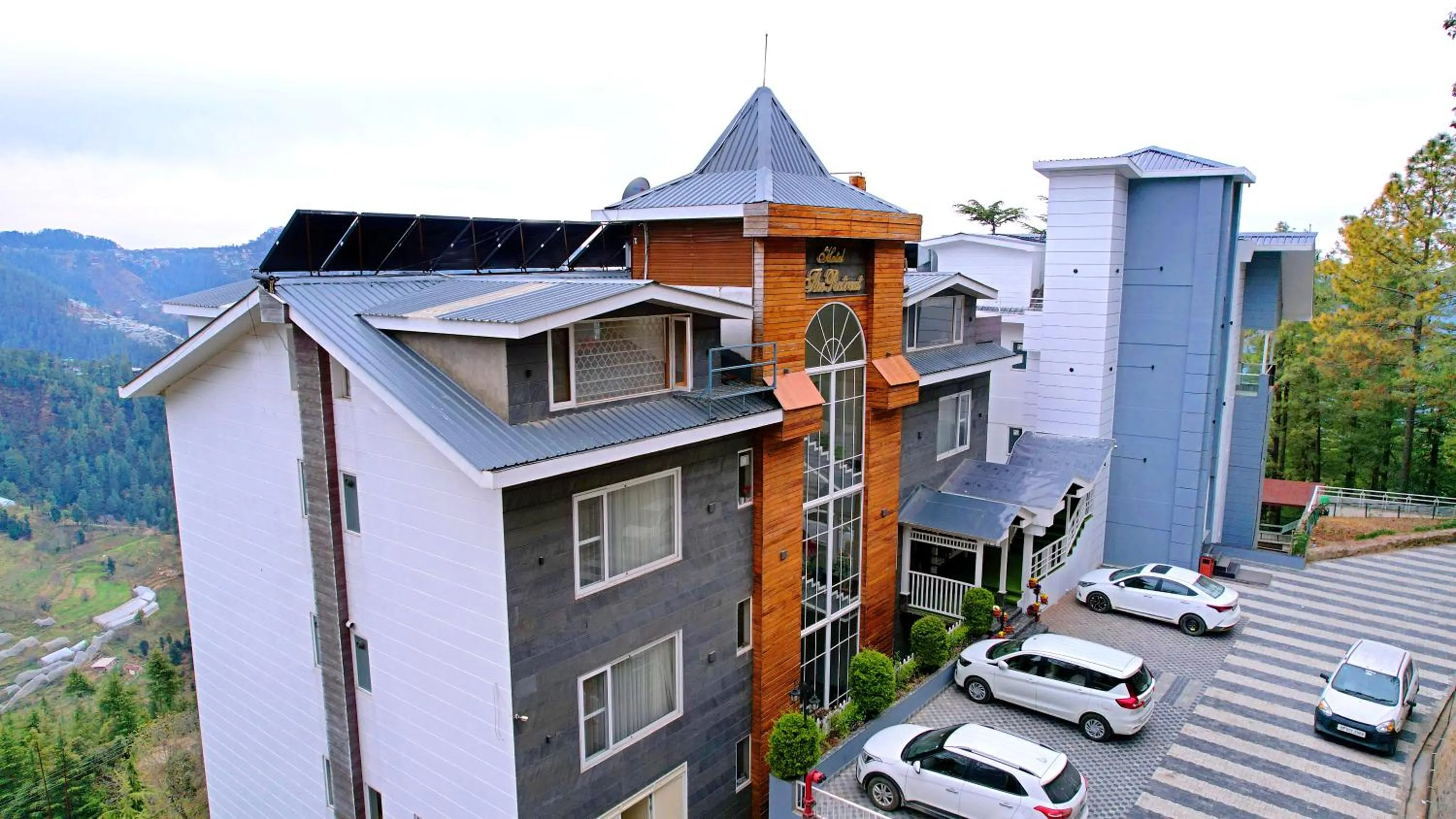 Property building in The Retreat Mashobra, Shimla