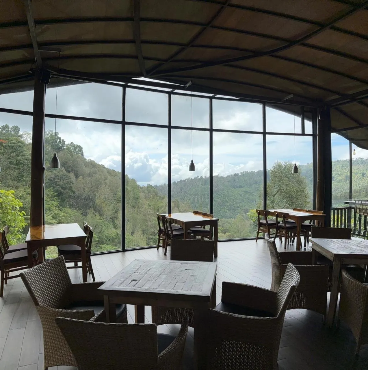 Restaurant/places to eat in Gumi Ayu EcoStay