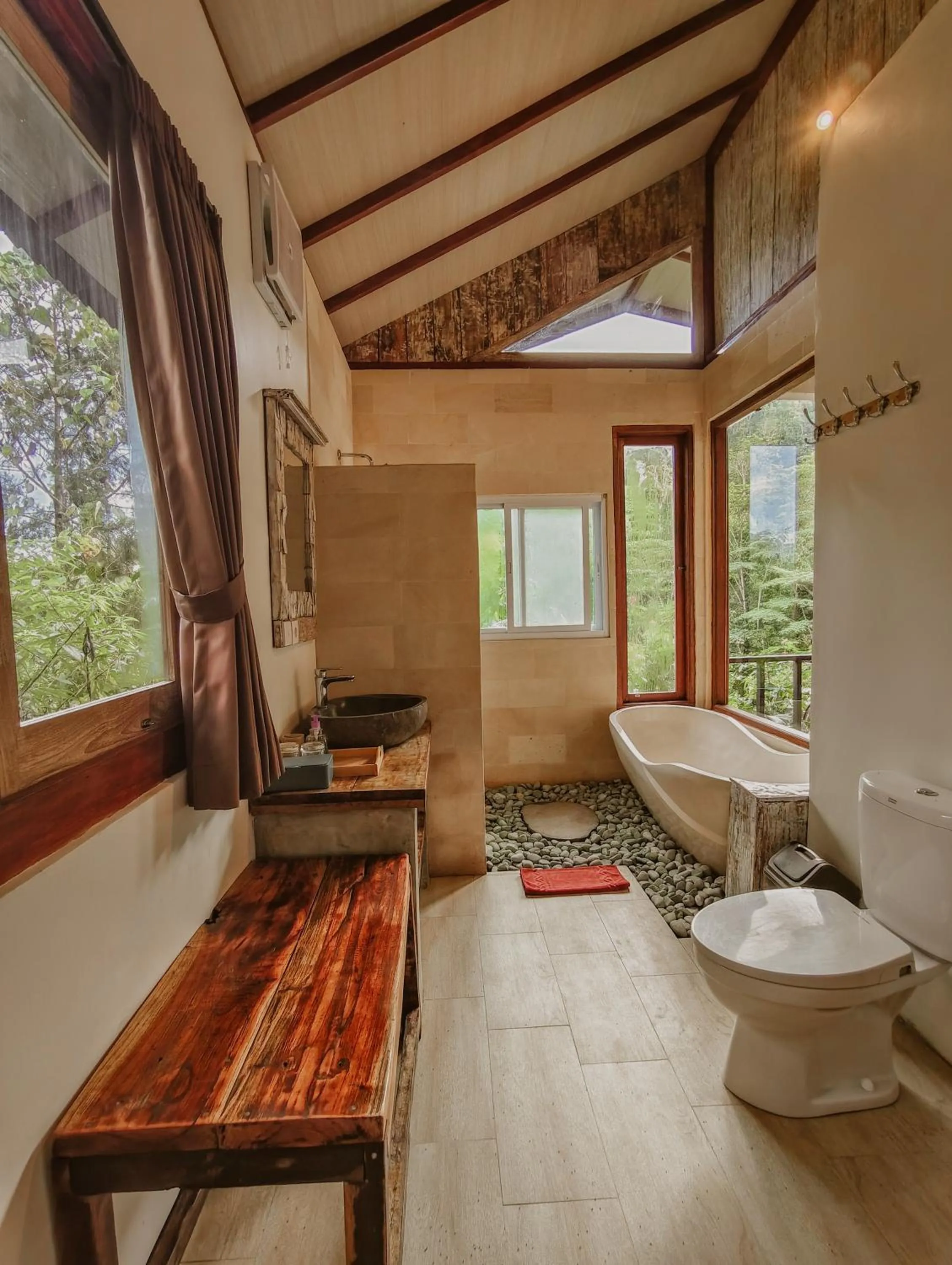 Toilet in Gumi Ayu EcoStay