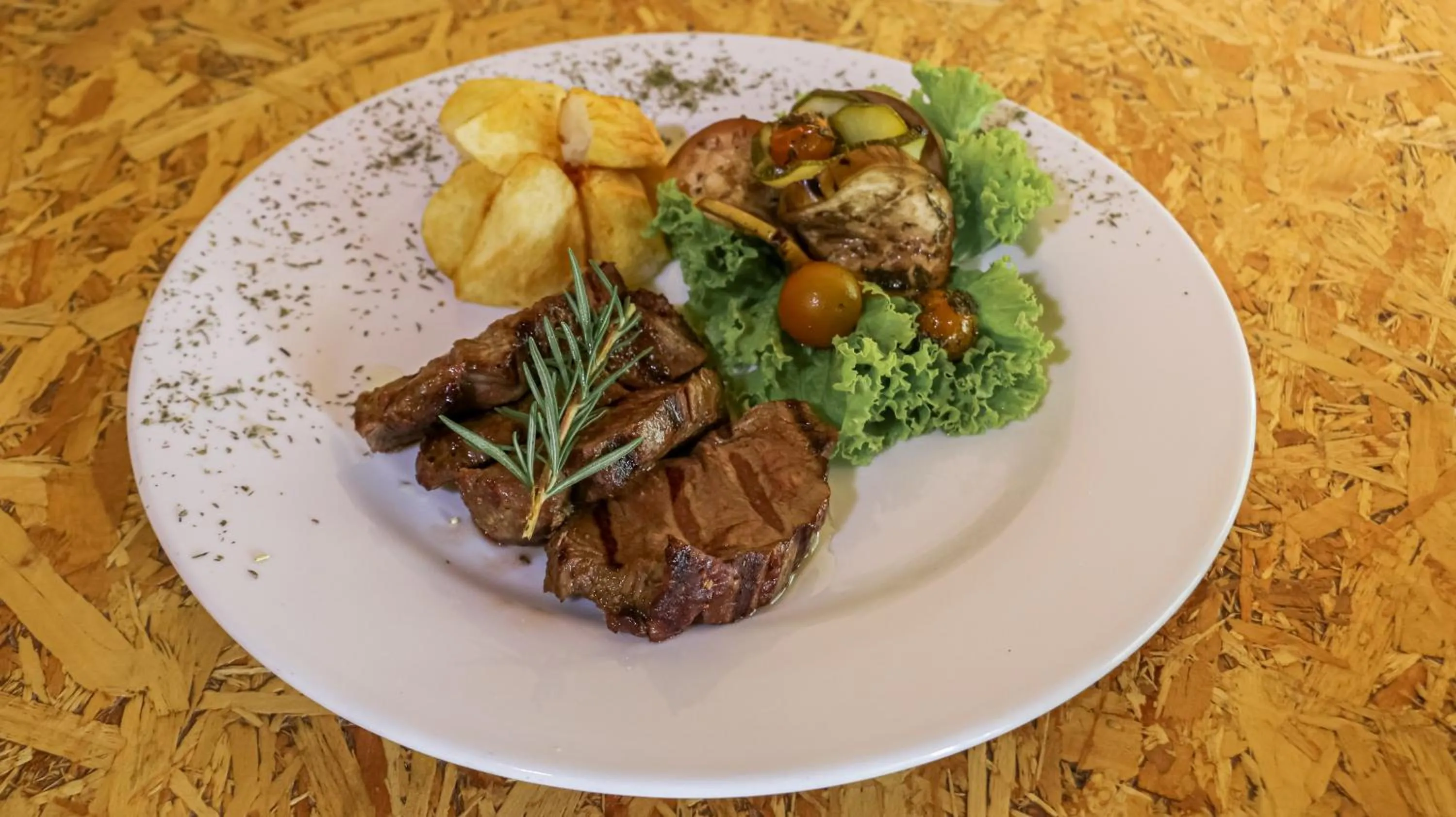 Restaurant/places to eat in Hotel Terra Barichara