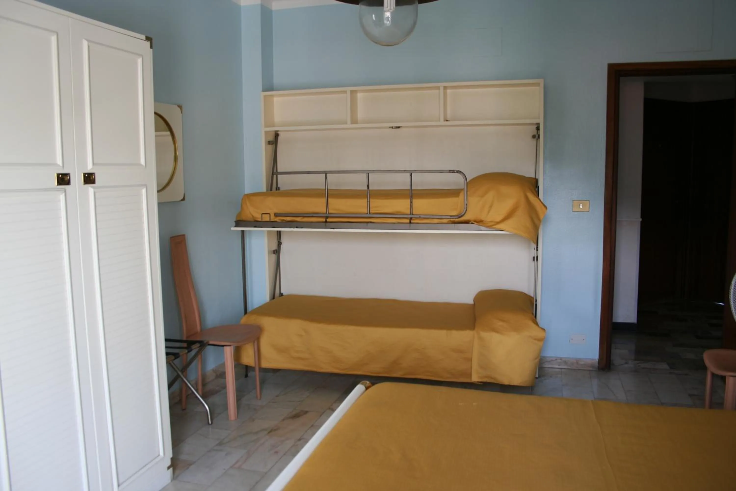bunk bed, Bed in Hotel Rosalia
