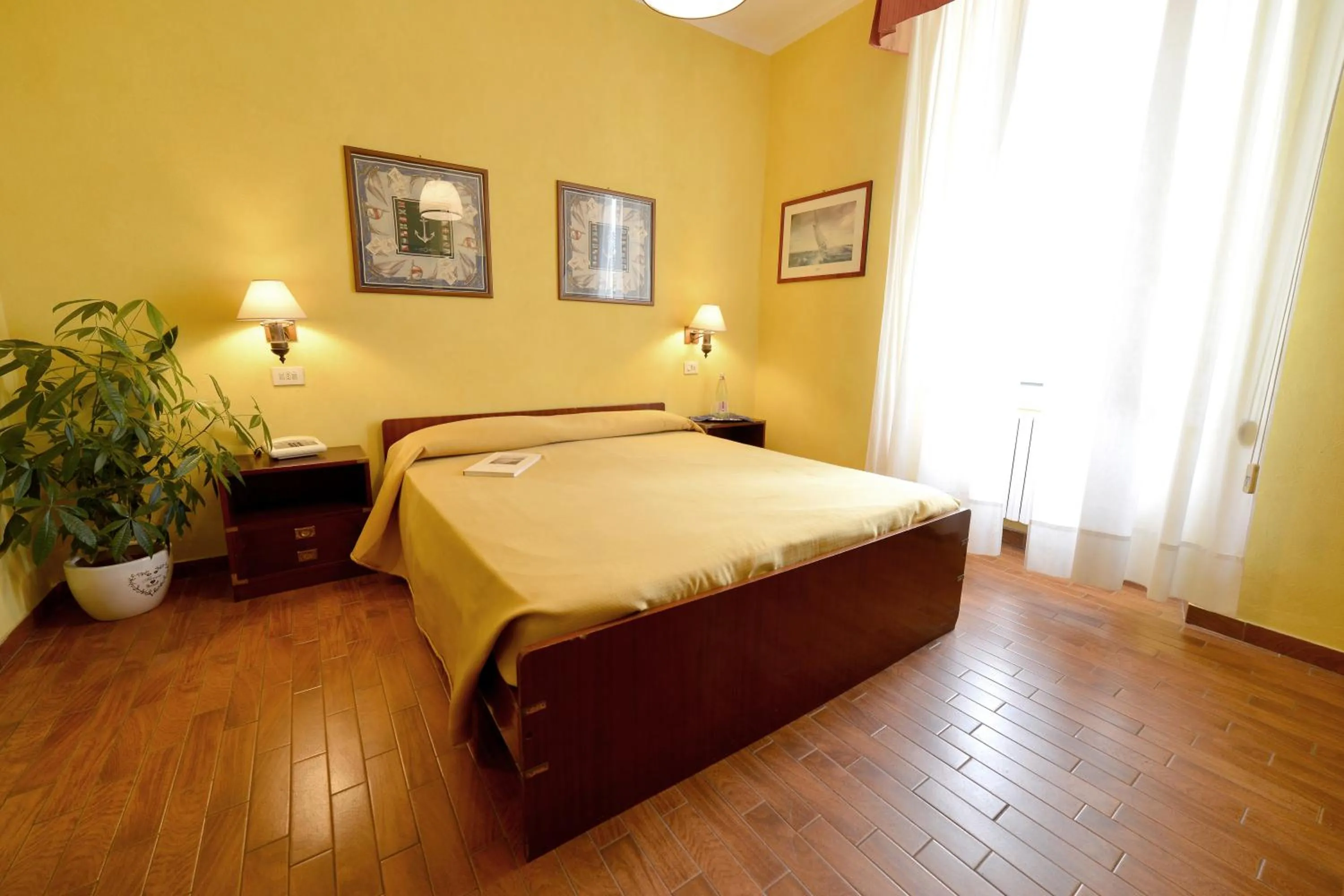 Photo of the whole room, Bed in Hotel Rosalia