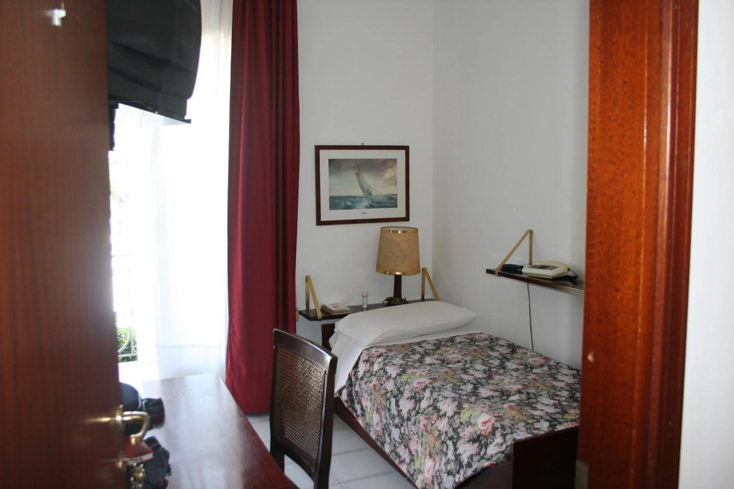 Photo of the whole room, Bed in Hotel Rosalia