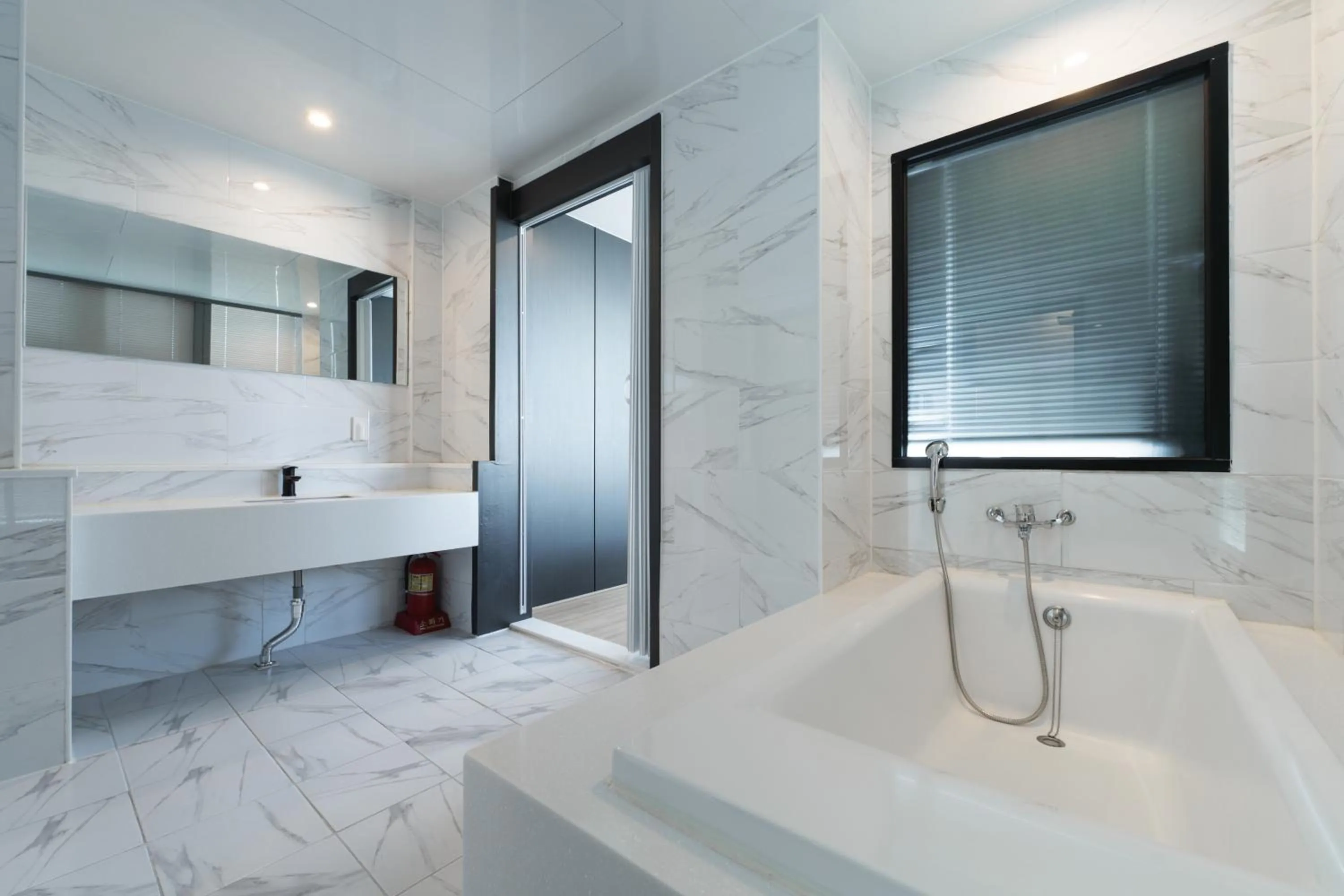 Bathroom in Gray 193 Hotel