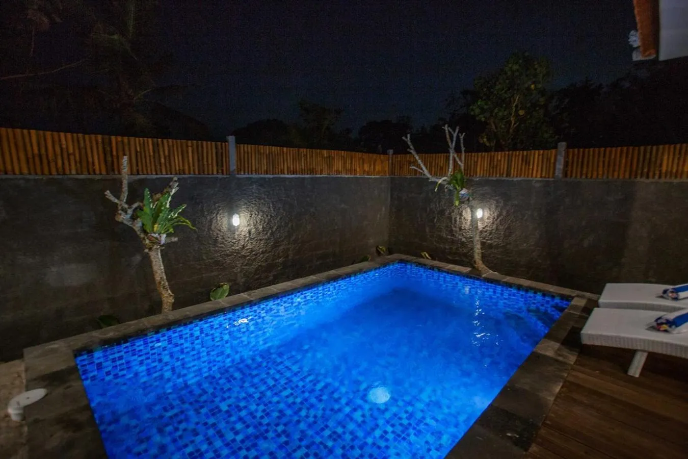 Night in Ambengan Private Villas